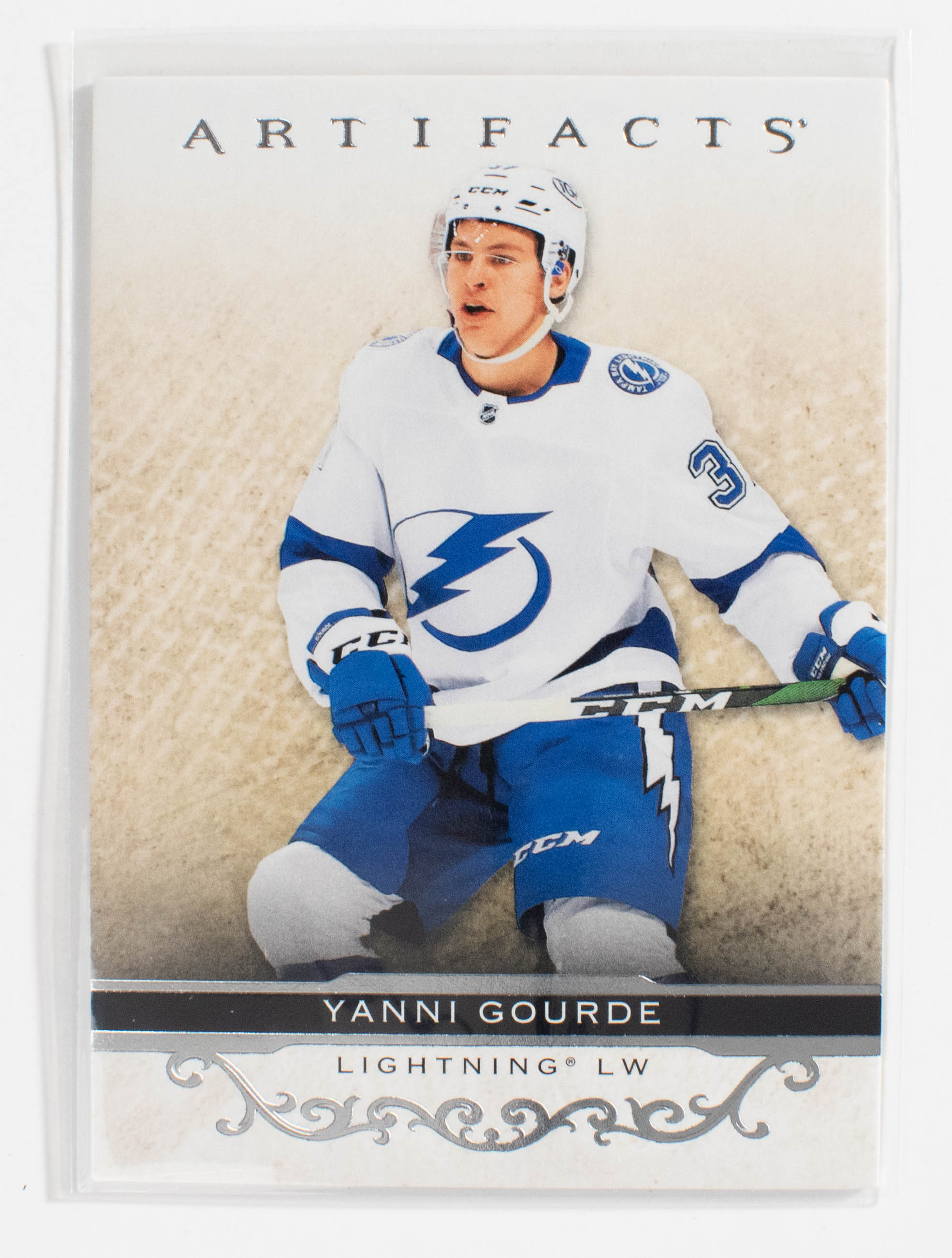 Yanni Gourde 24 Artifacts Hockey 21-22 UD Silver Tampa