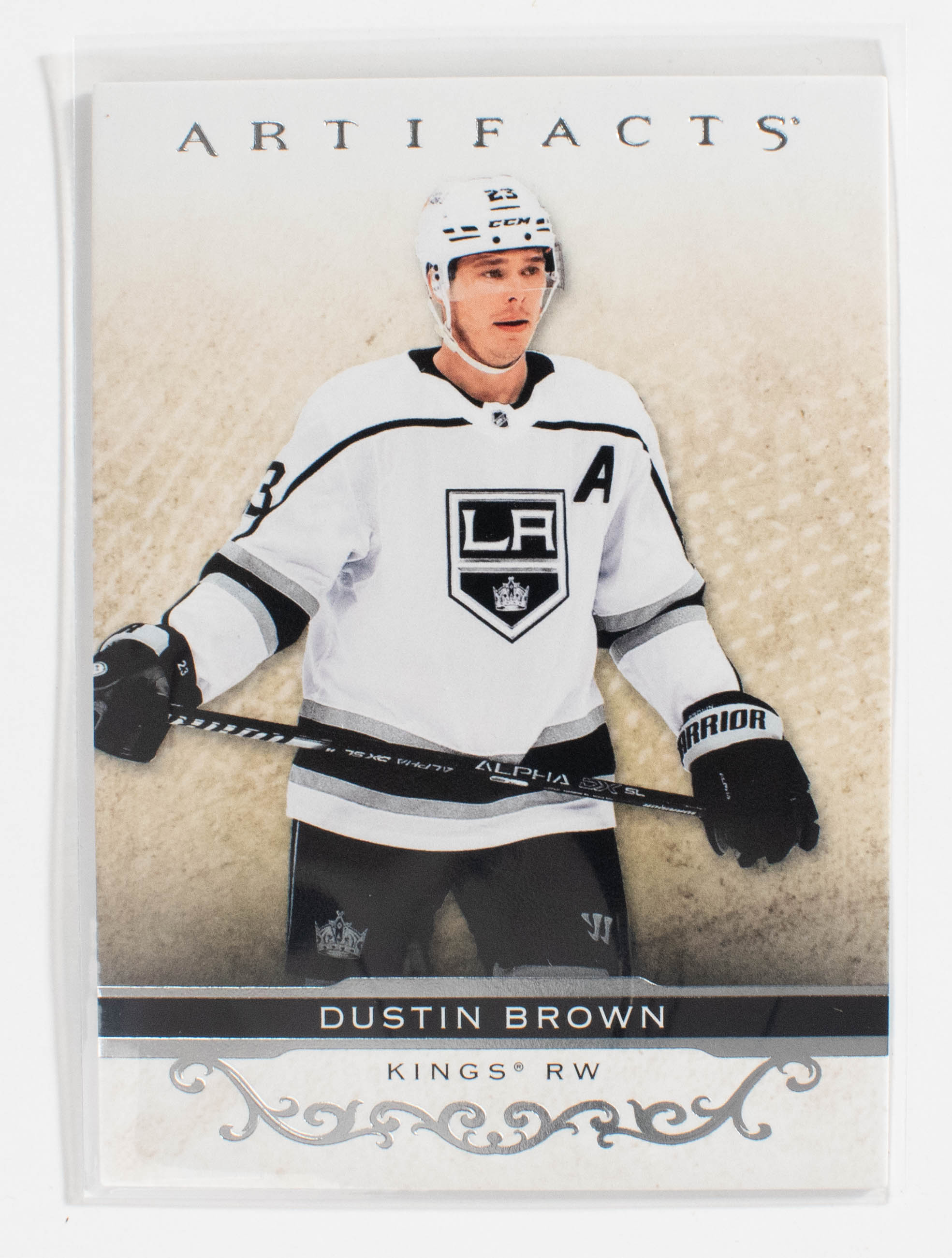 Dustin Brown 58 Artifacts Hockey 21-22 UD Silver Kings