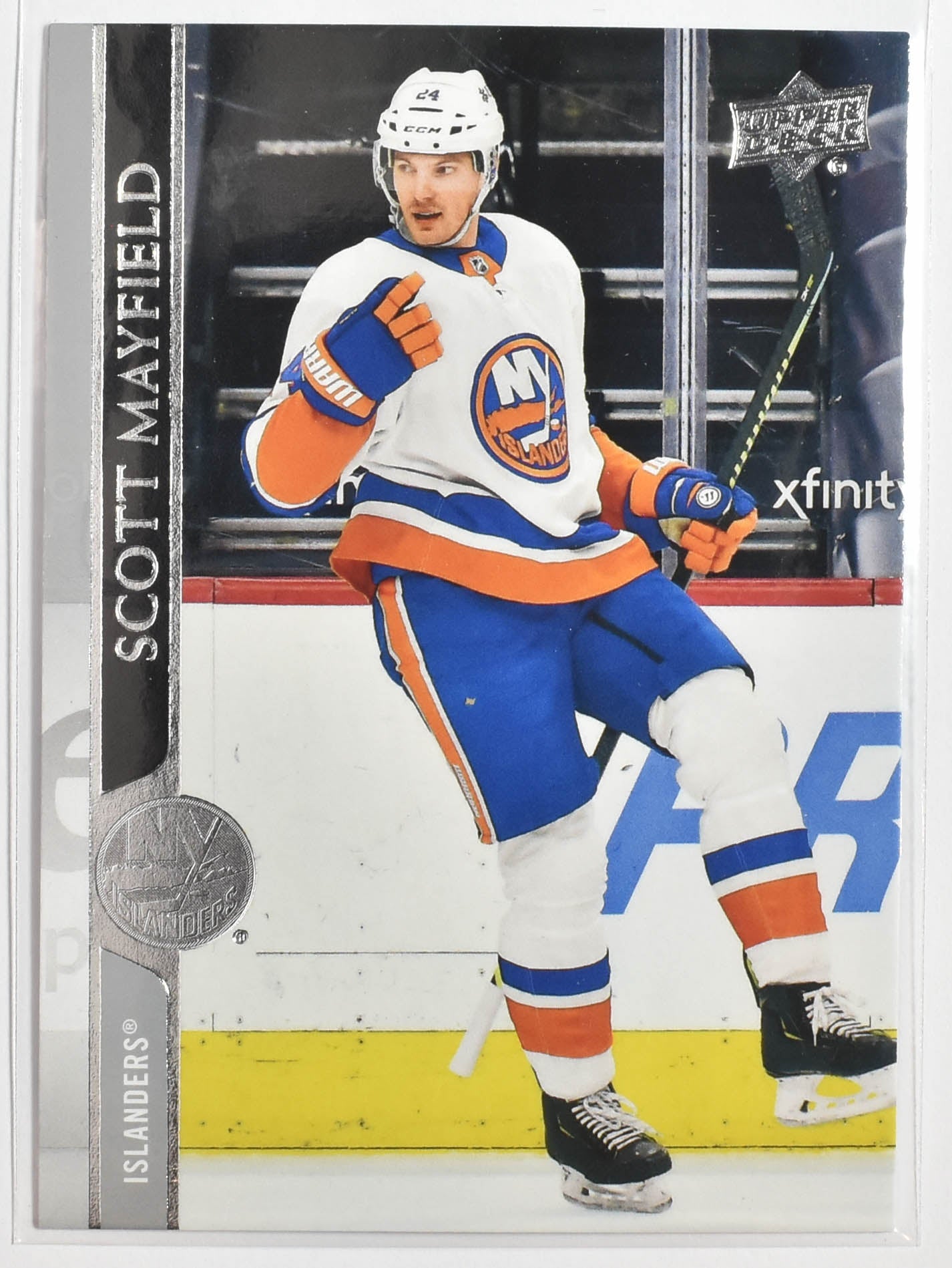 Scott Mayfield 590 New York Islanders Upper Deck 2021 Extended Series