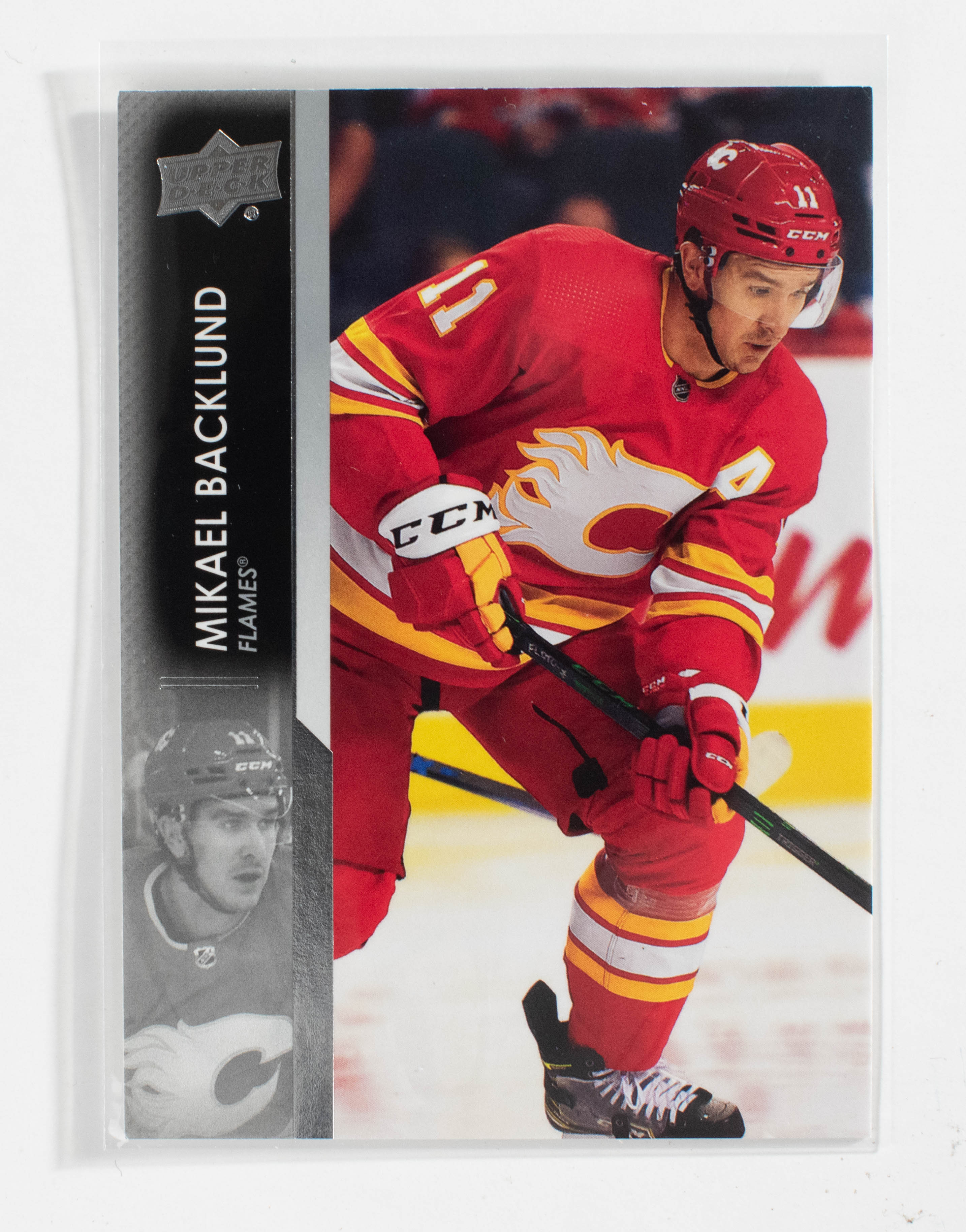 Mikael Backlund 275 UD 2022 Series 2 Hockey