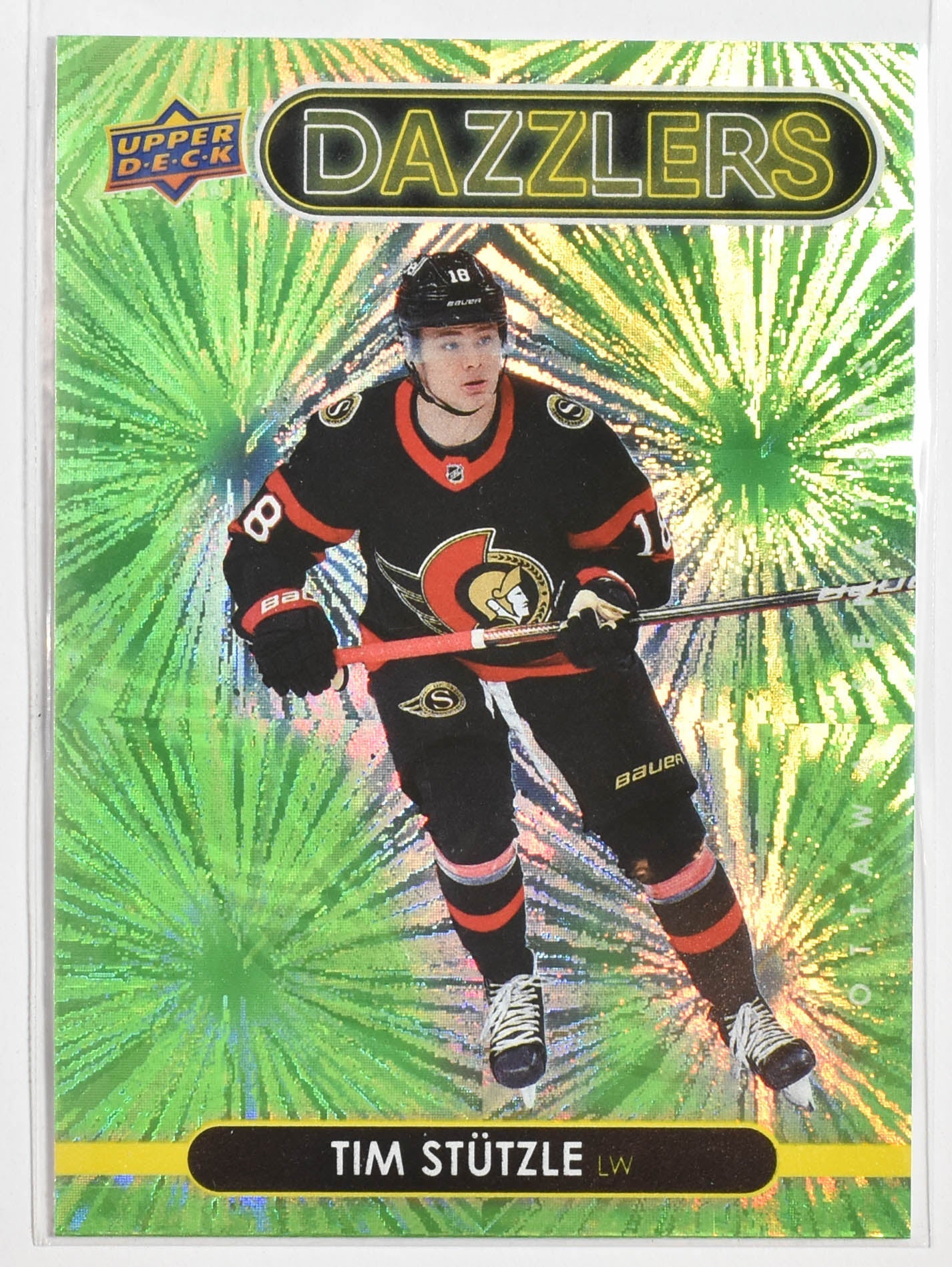 Tim Stutzle DZ-33 Upper Deck NHL 2021-22 Series 1 Green Dazzlers Card