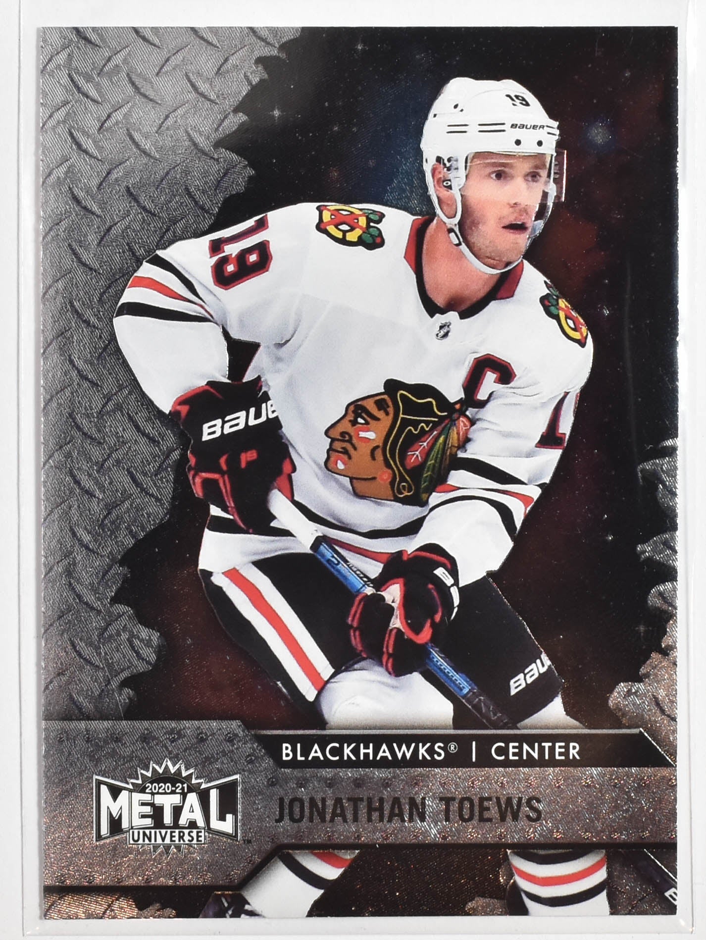 Jonathan Toews 77 Metal Universe Skybox Blackhawks
