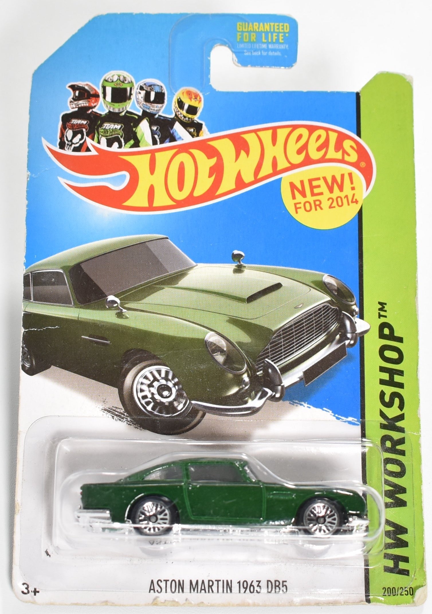 Hot Wheels Aston Martin 1963 DB5 200-250 2013 Hot Wheels cars Asst. L2593 Mattel