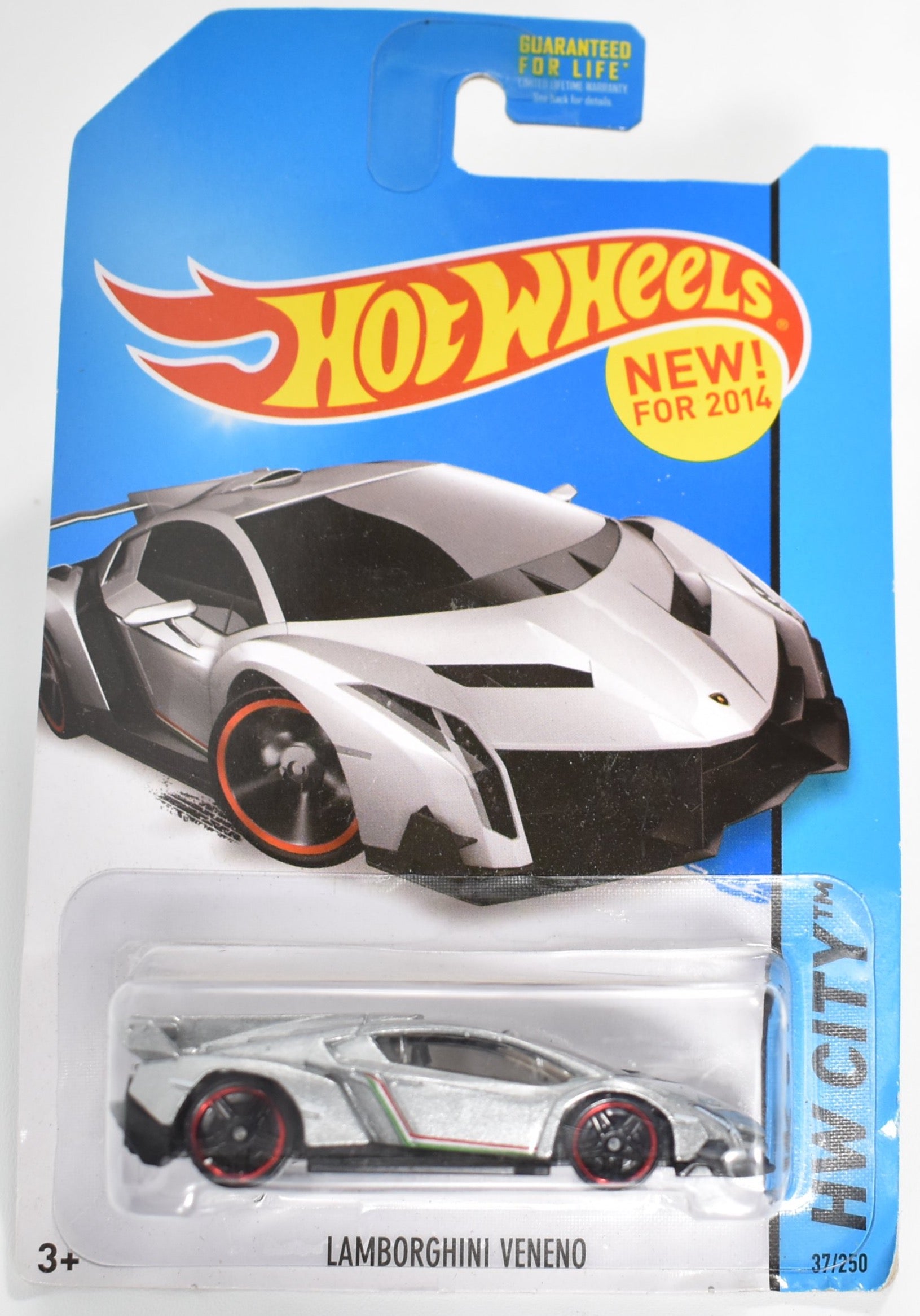 Lamborghini Veneno 37 Hot Wheels diecast car