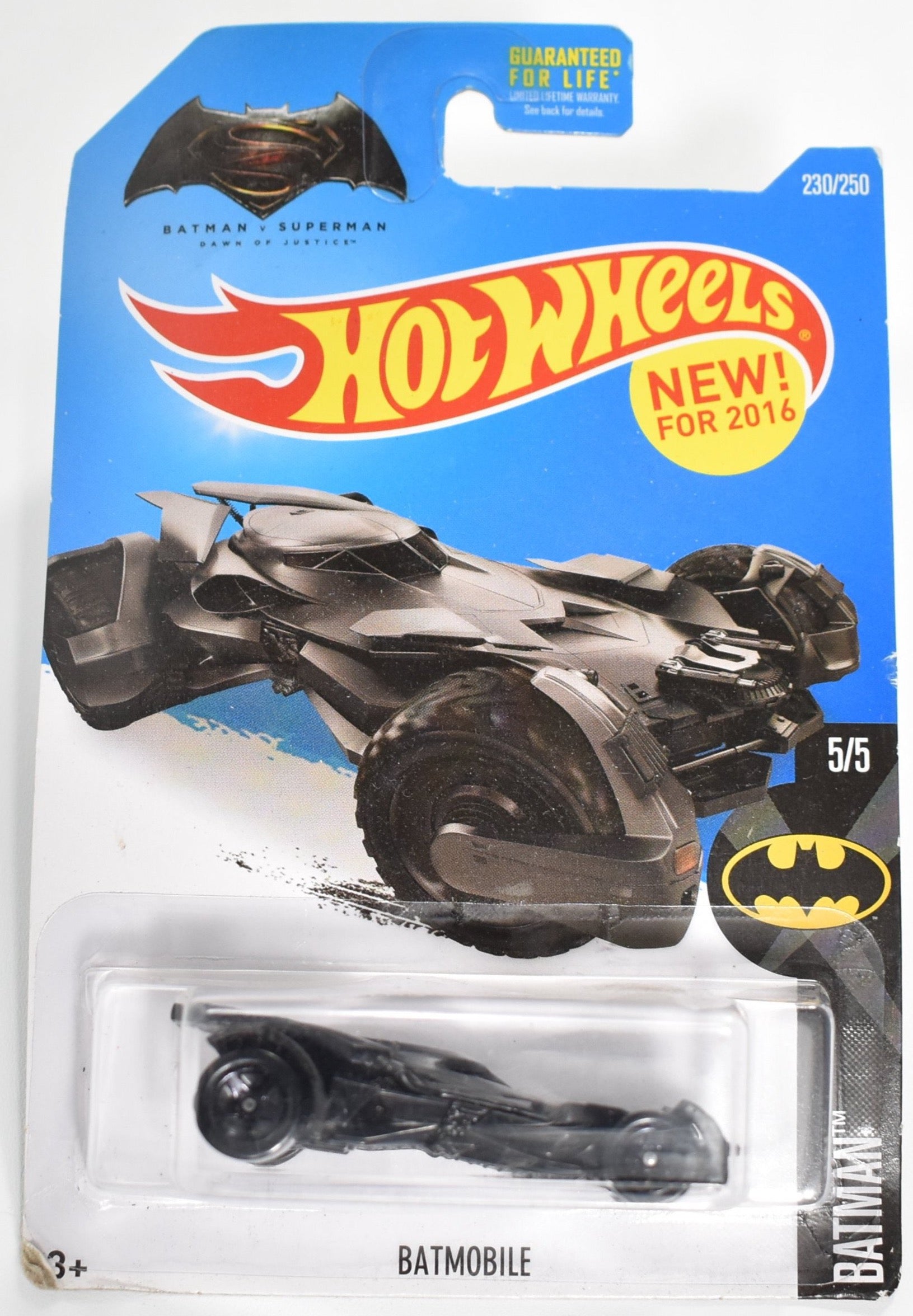 Batman Hot Wheels Batmobile 5 of 5 Batmobile Hot Wheels die cast car #230