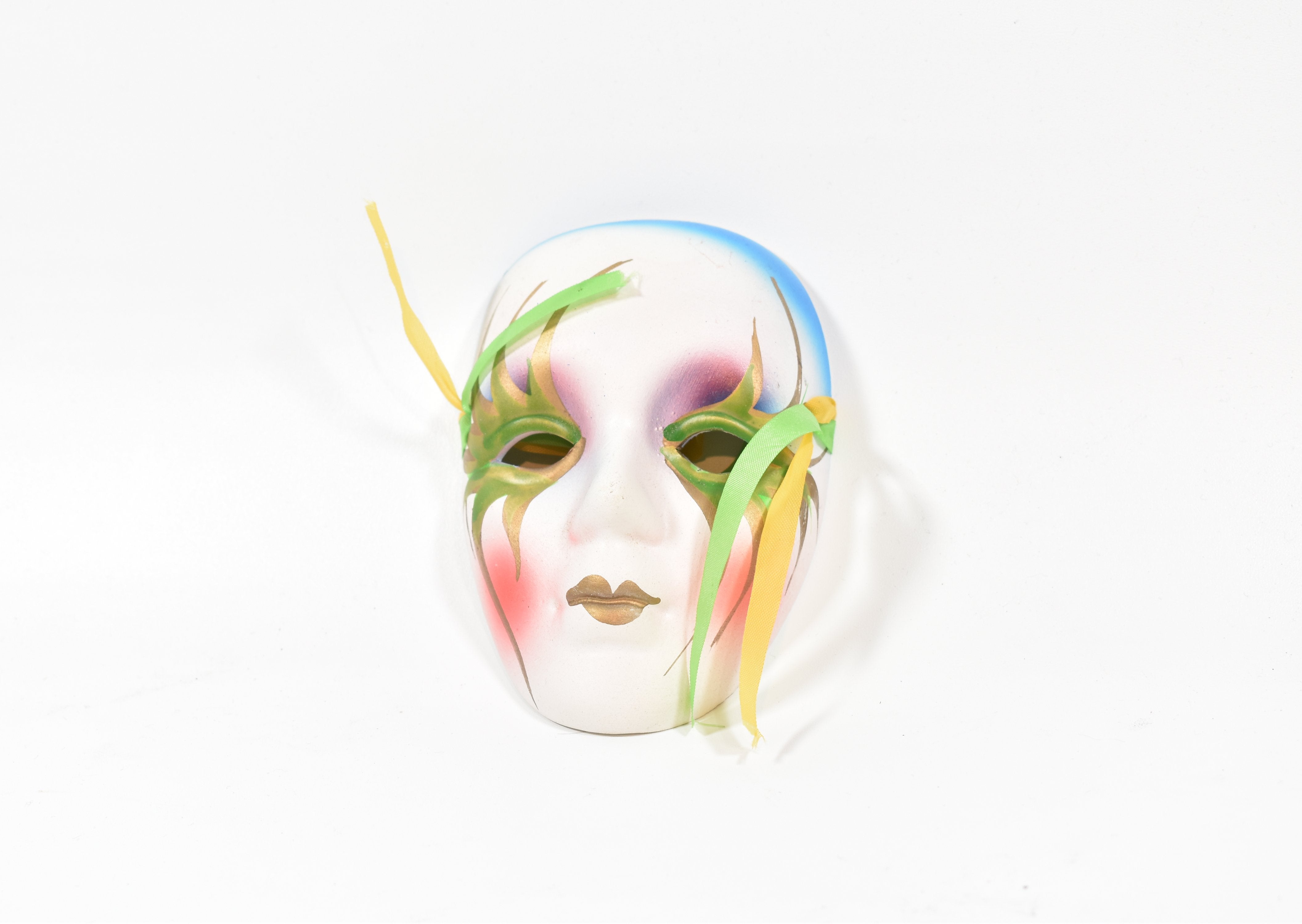 Porcelain Mini Mardi Gras mask 4 inch used White hand painted face