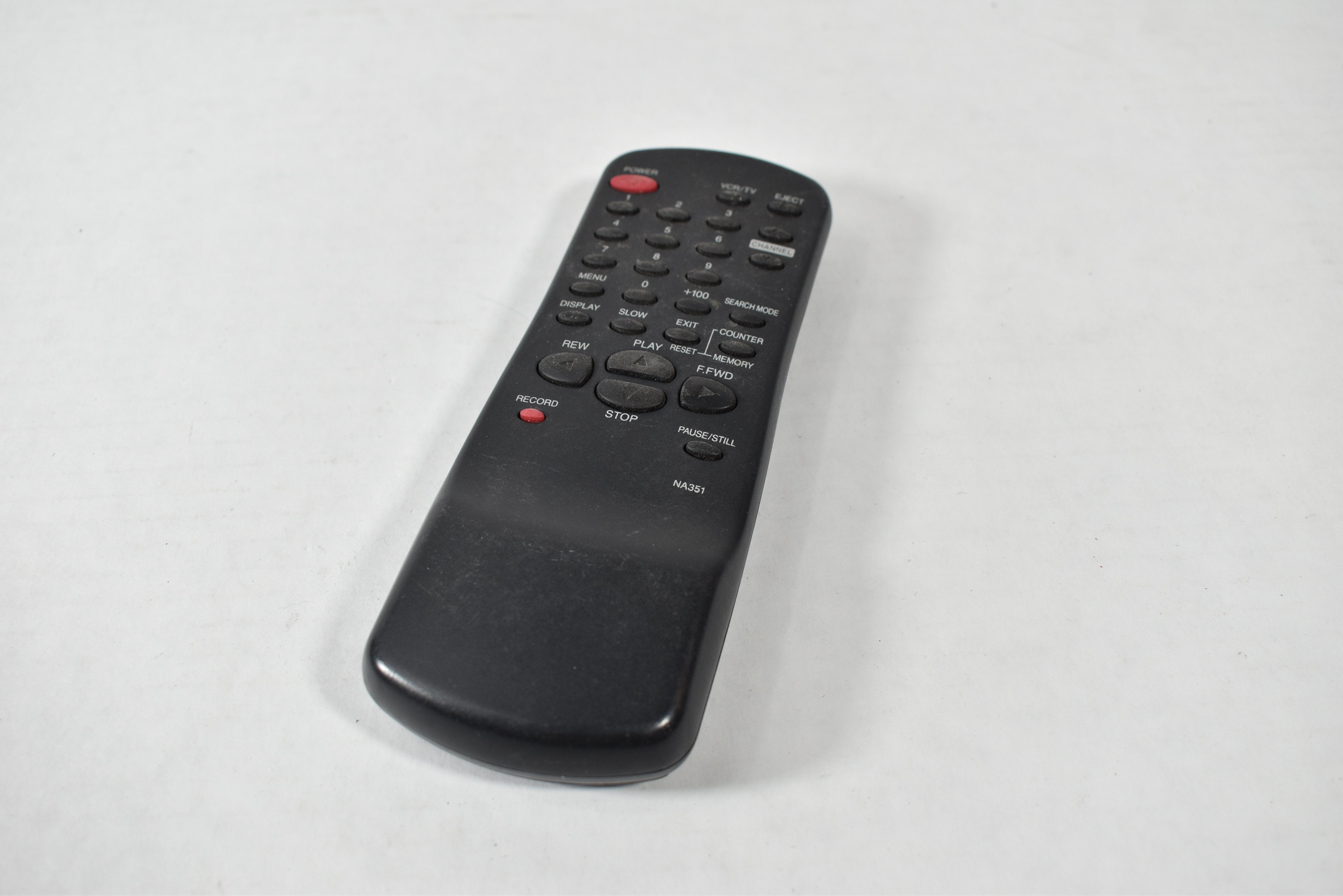 Black TV REMOTE NA351 VCR / TV Remote Channel Changer
