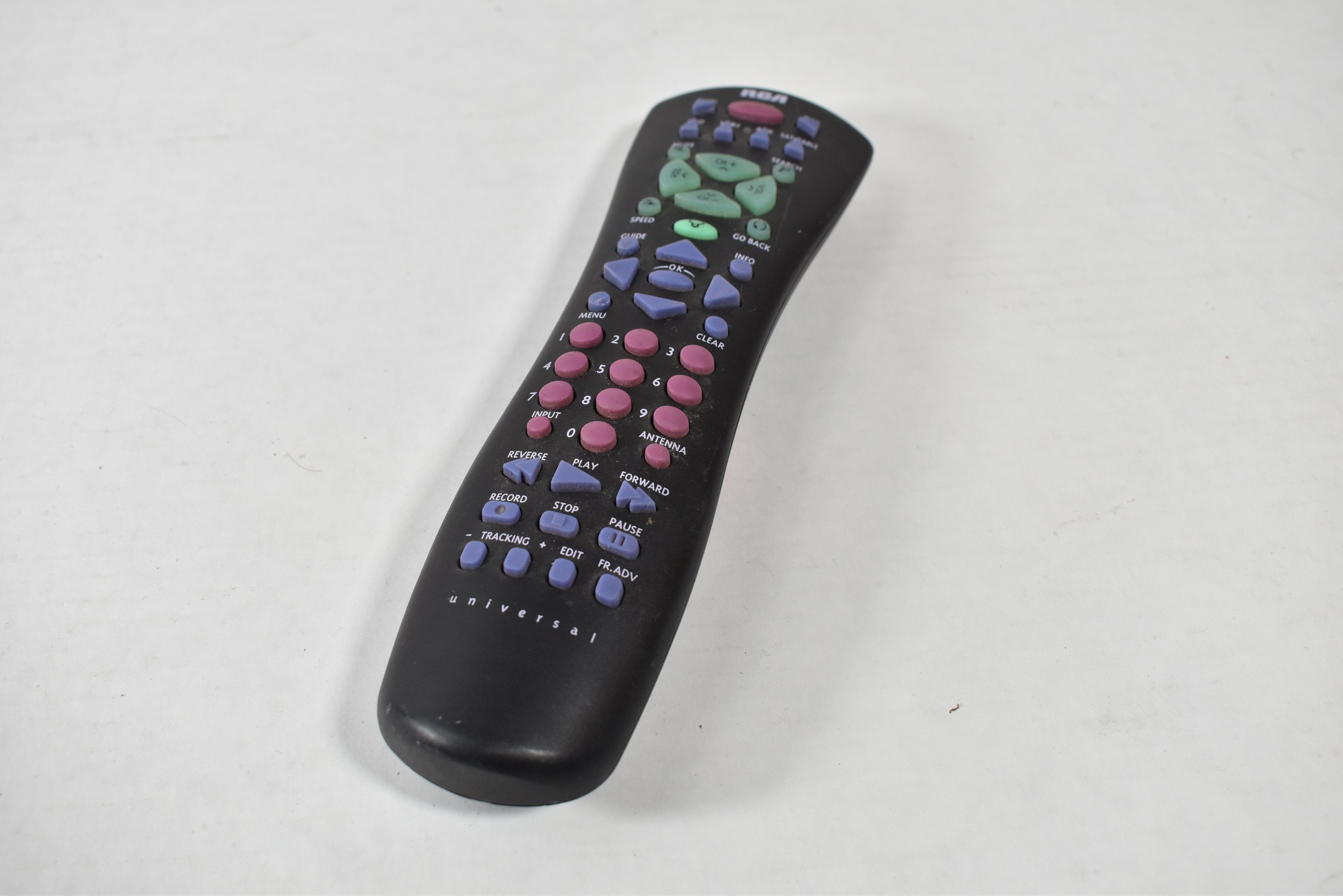 RCA Universal Remote Control TV - VCR - SAT - Cable