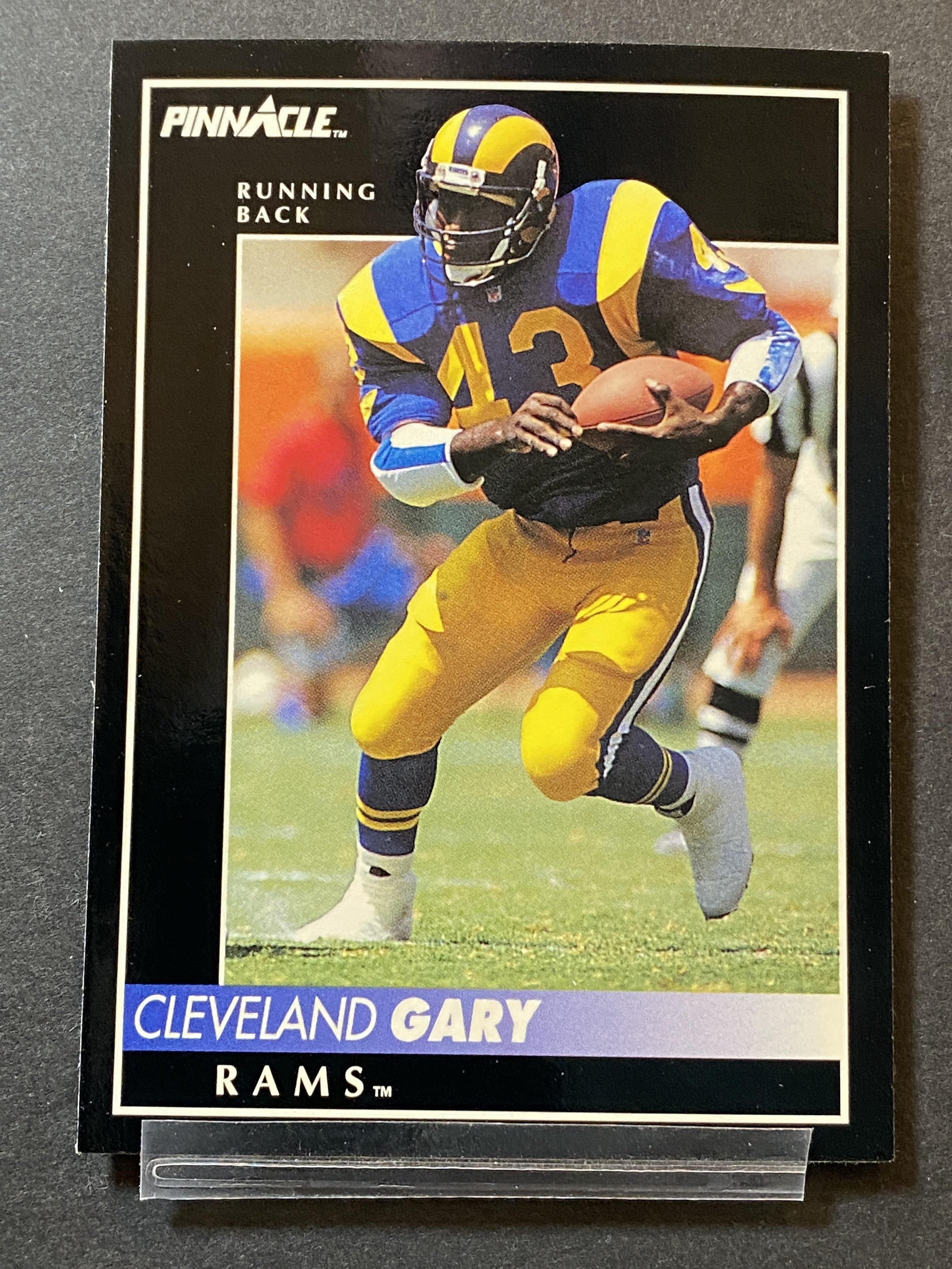 Cleveland Gary Pinnacle Football Card Rams