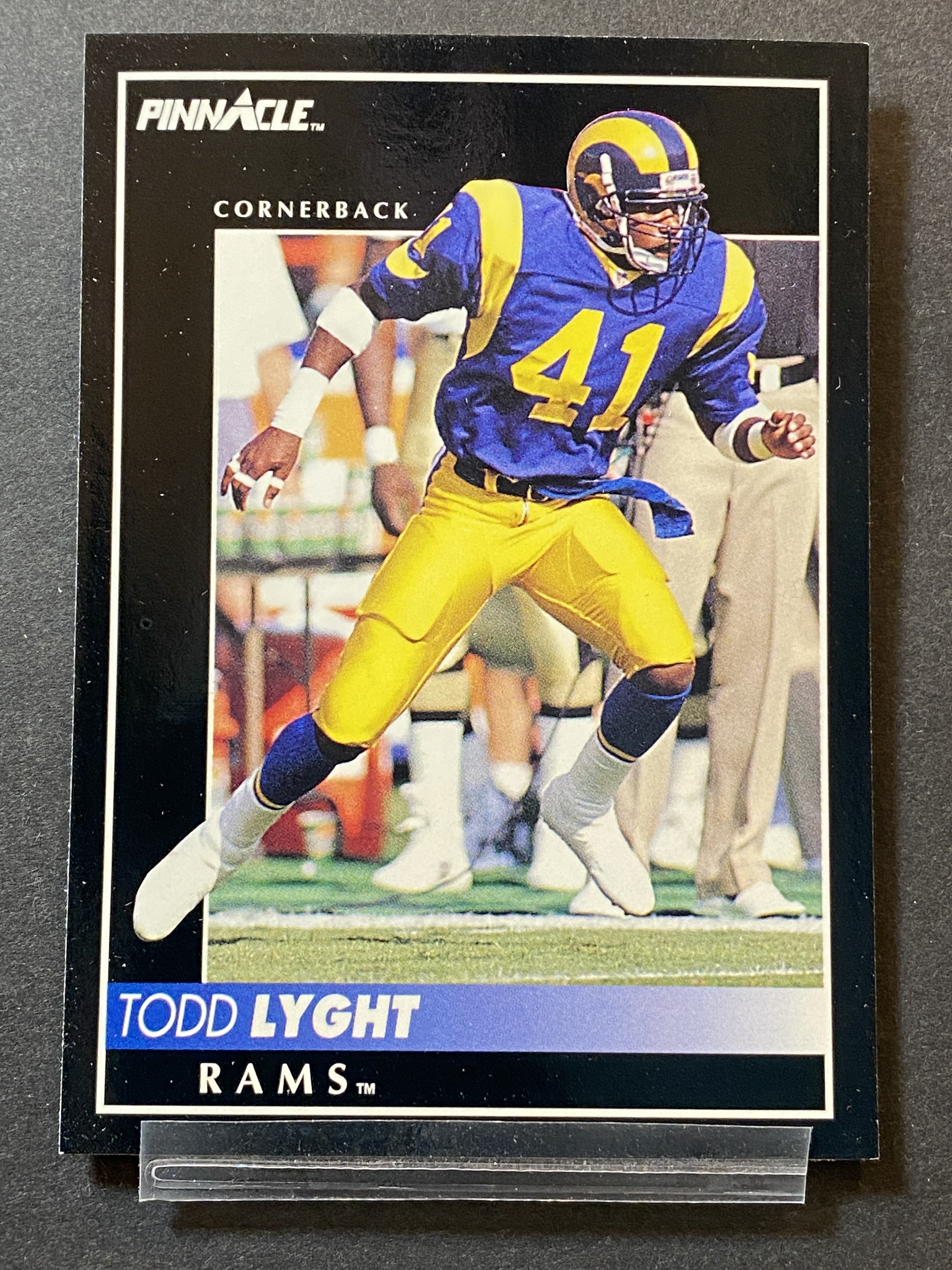 Todd Lyght Pinnacle Football Card Rams