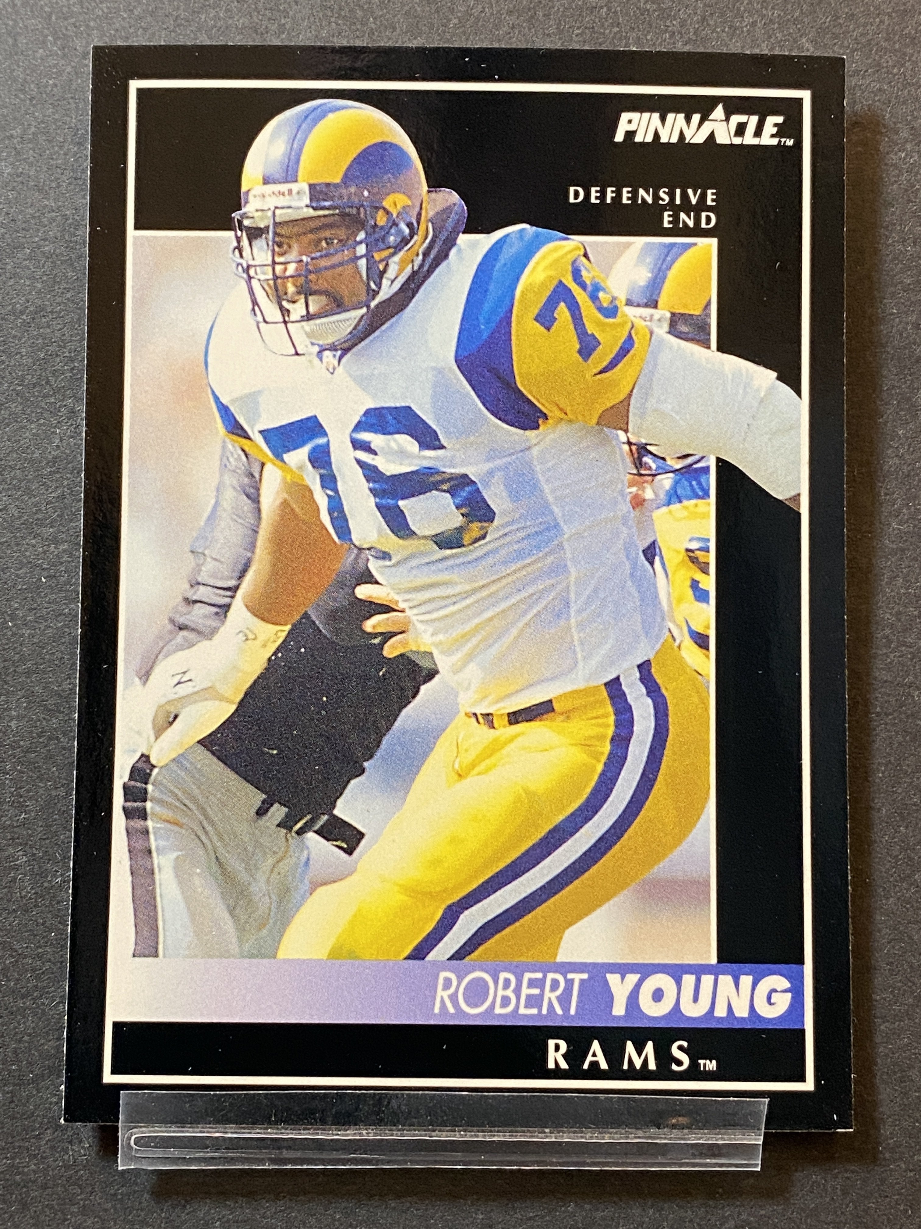 Robert Young Pinnacle Football Card Rams