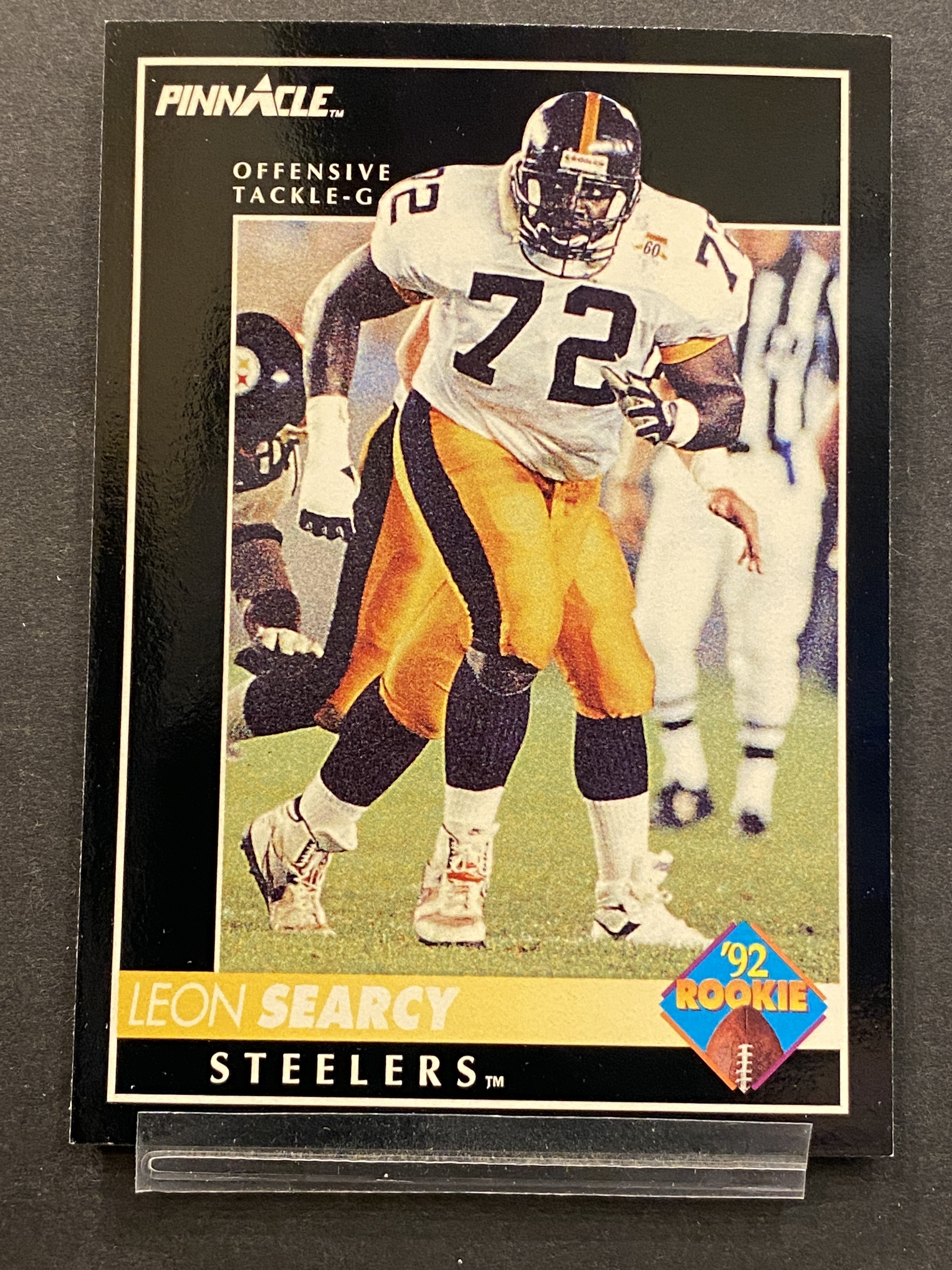 Leon Searcy Pinnacle Football Card