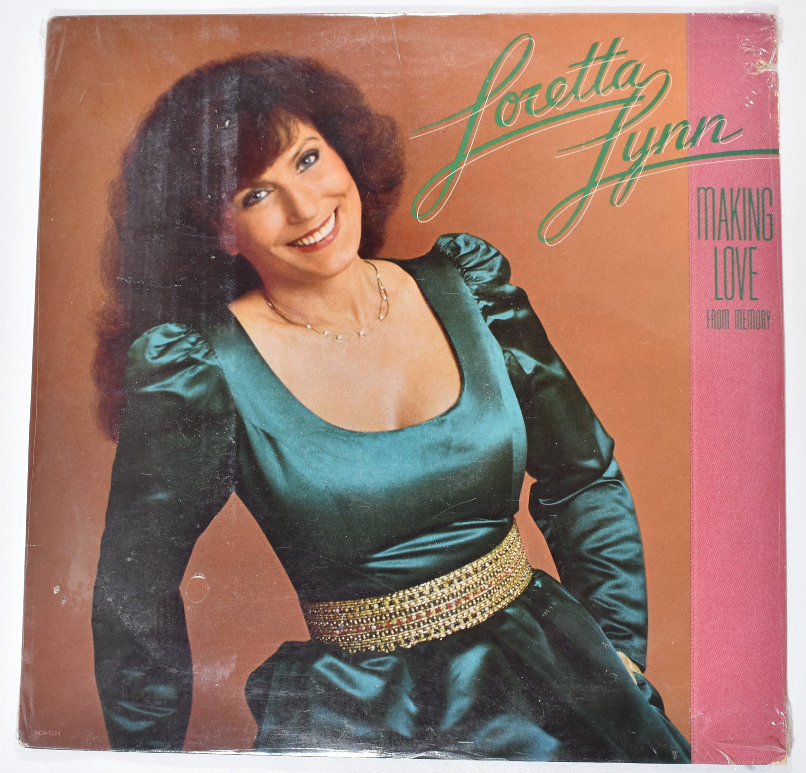 Loretta Lynn vinyl record making love from memory New