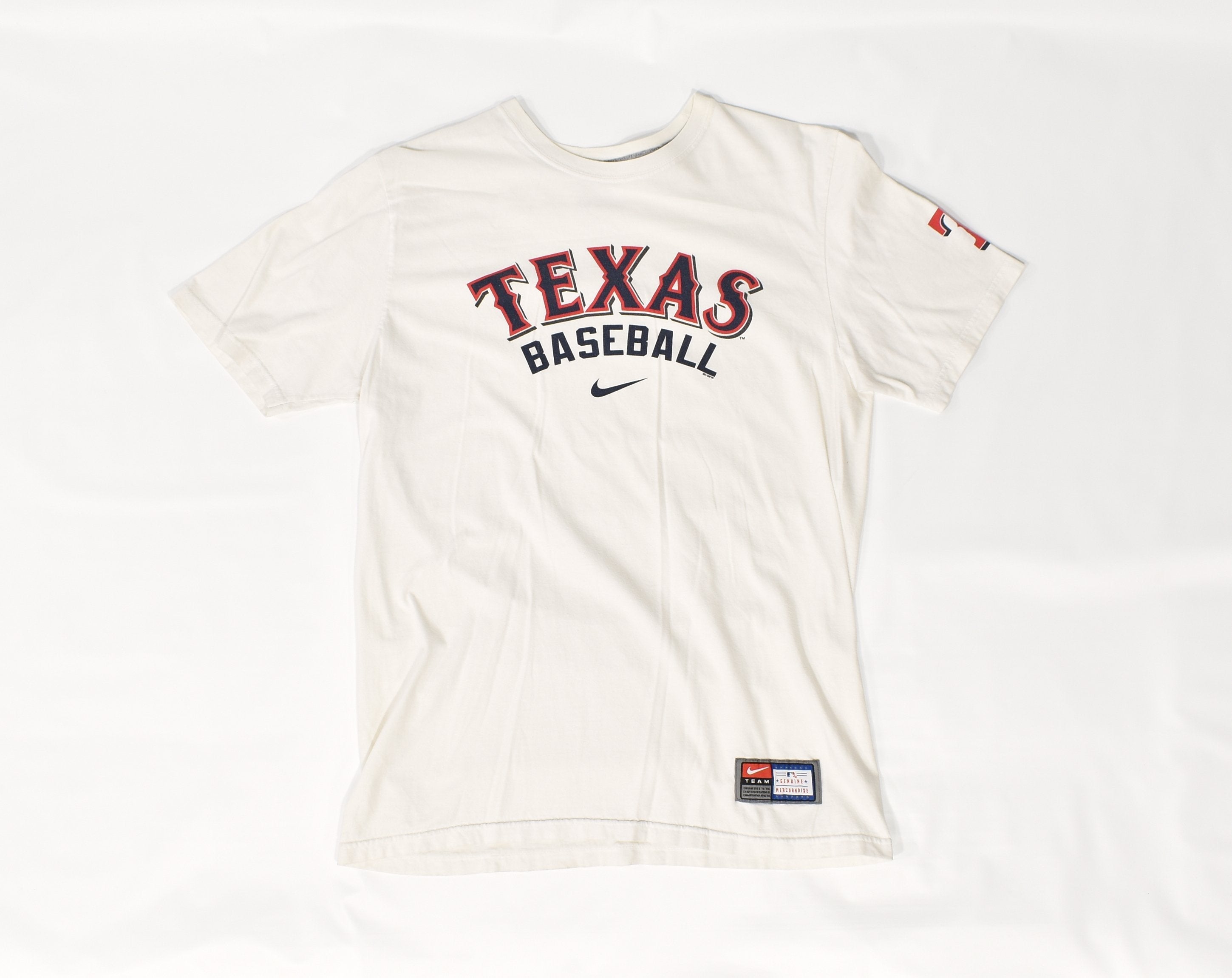 Texas Baseball Nike mens t shirt white medium used Rangers