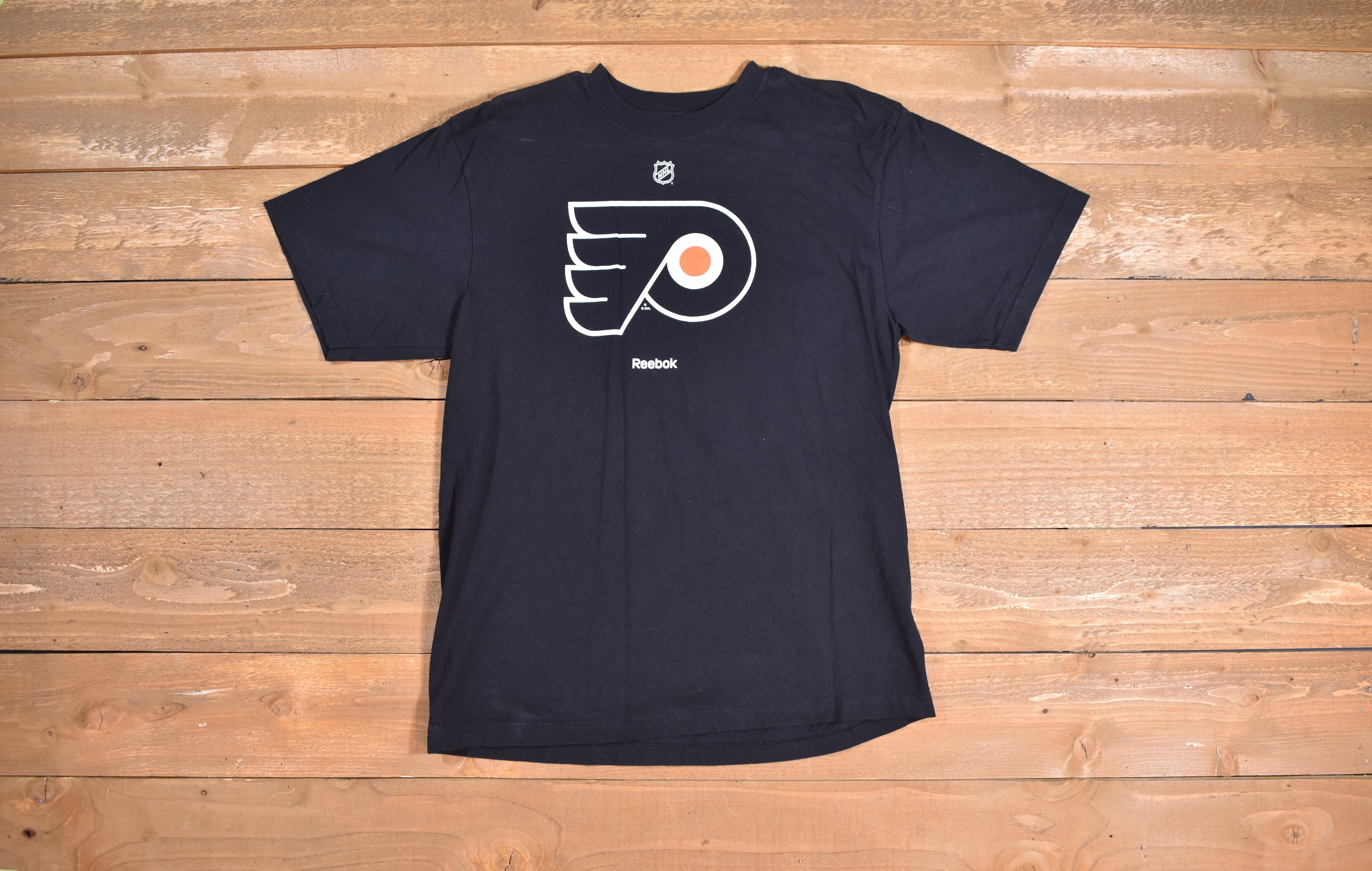 Flyers Hockey Mens t shirt Large Hockey Shirt used black