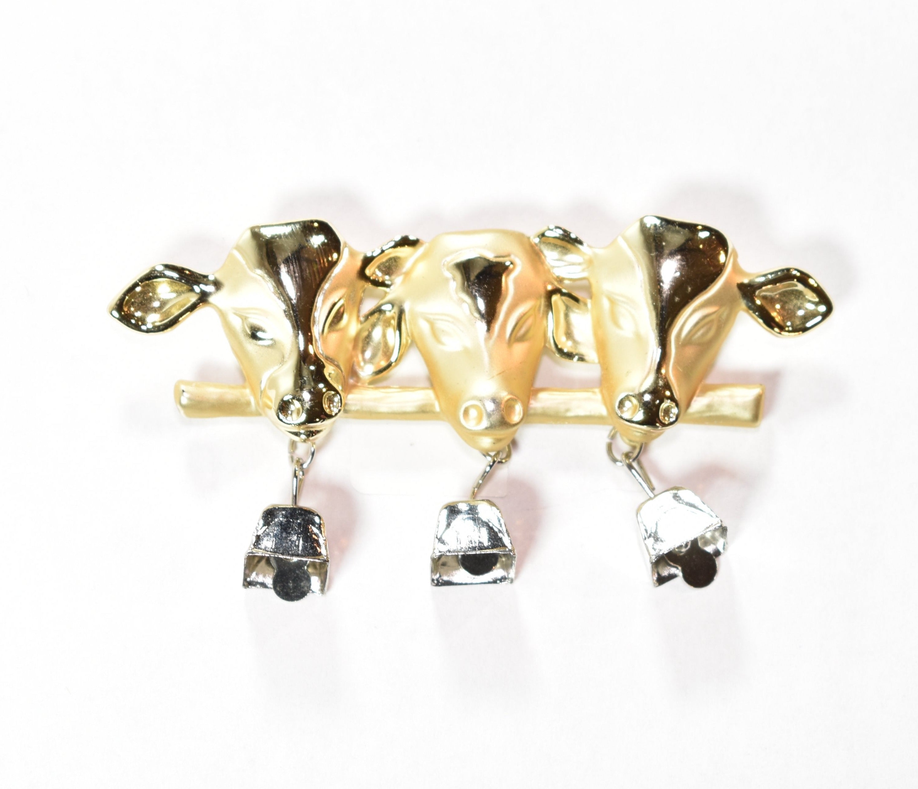 Brooch Pin towels and towels golden silver farm animal pin