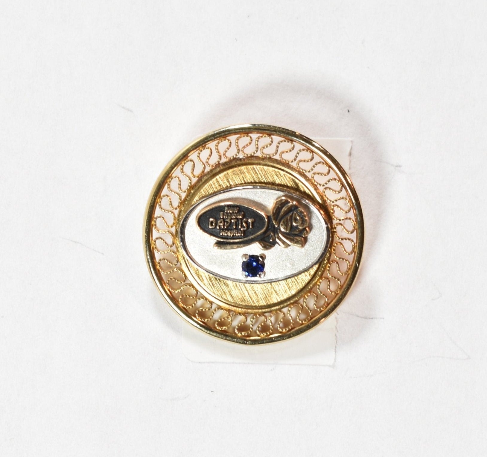 Brooch Pin New England Baptist Gold Pin Exclusive pin used VINTAGE