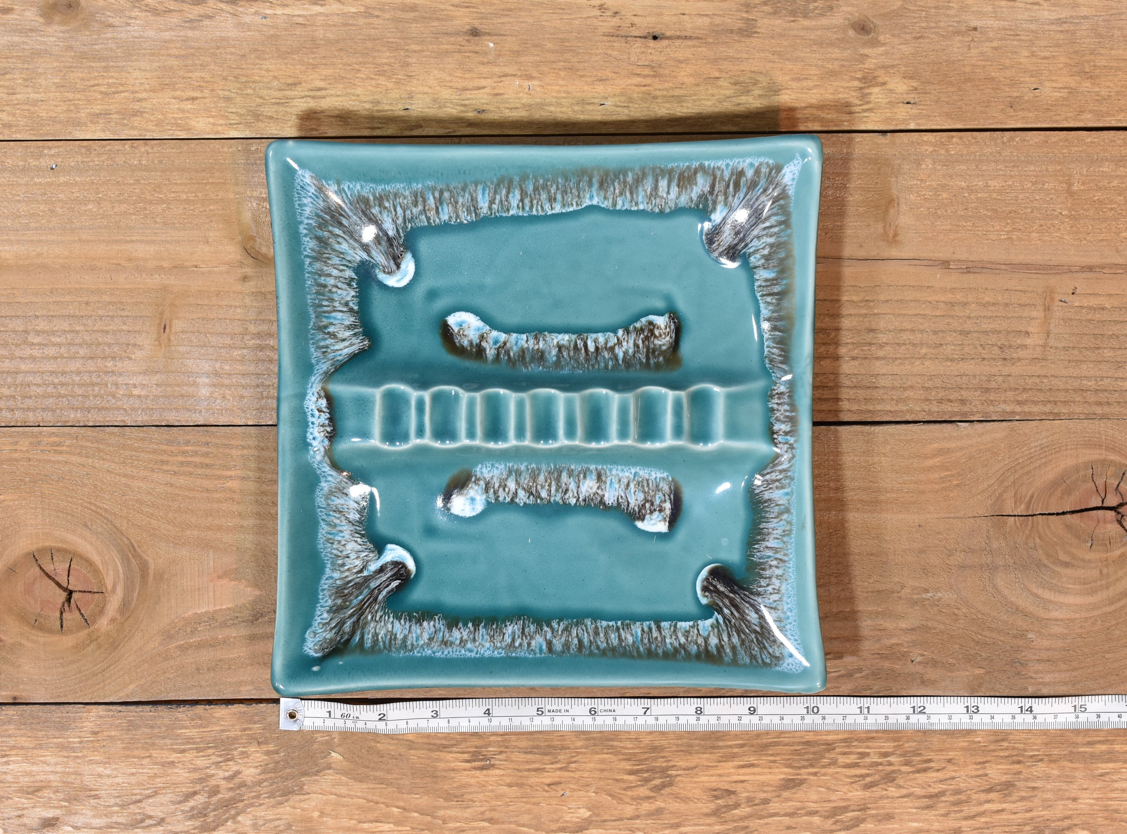 Large Beach table Ash tray Cigar bowl heavy used 10 inch wide