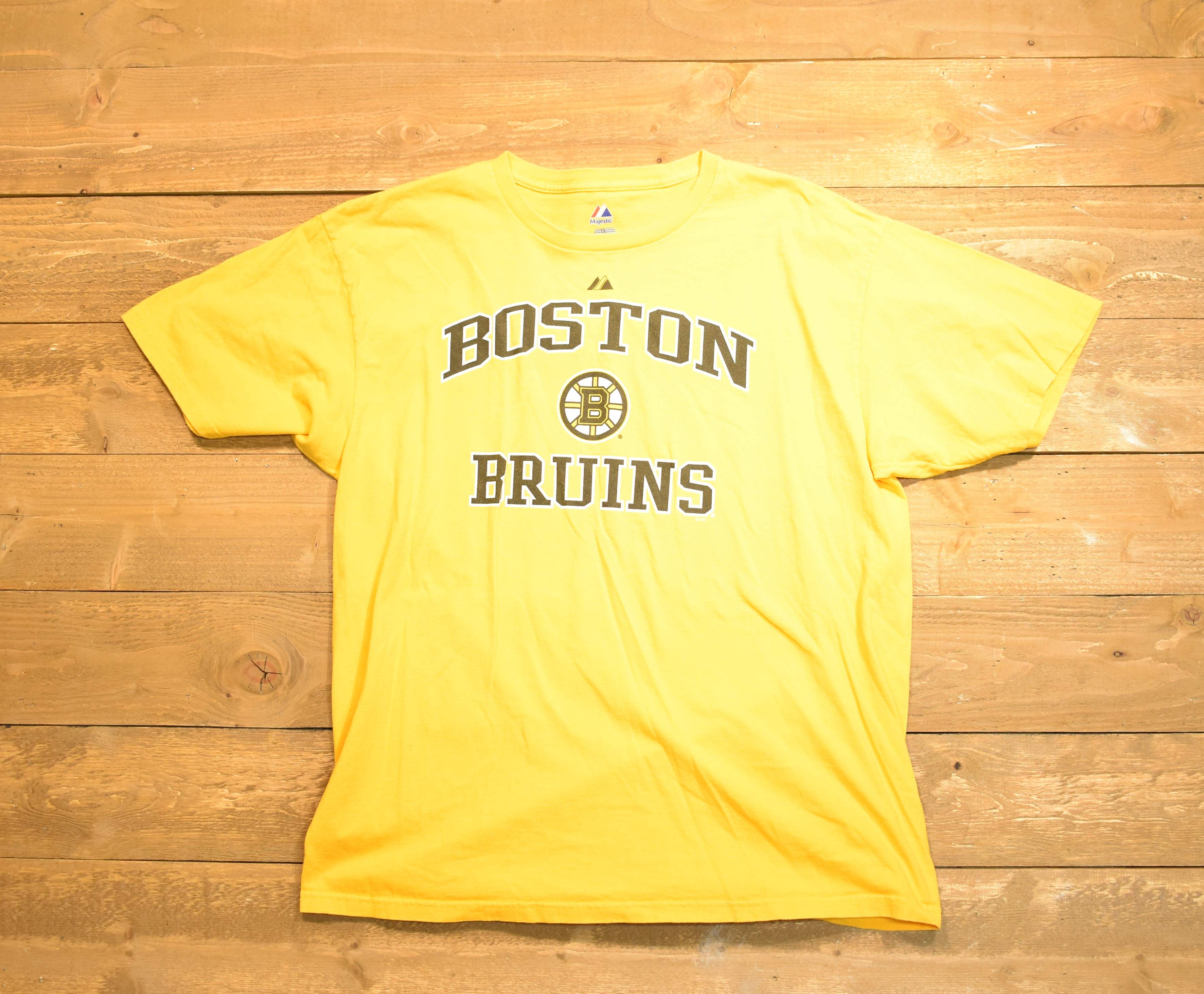 Boston Bruins NHL hockey T-shirt yellow majestic XL men's used T-shirt