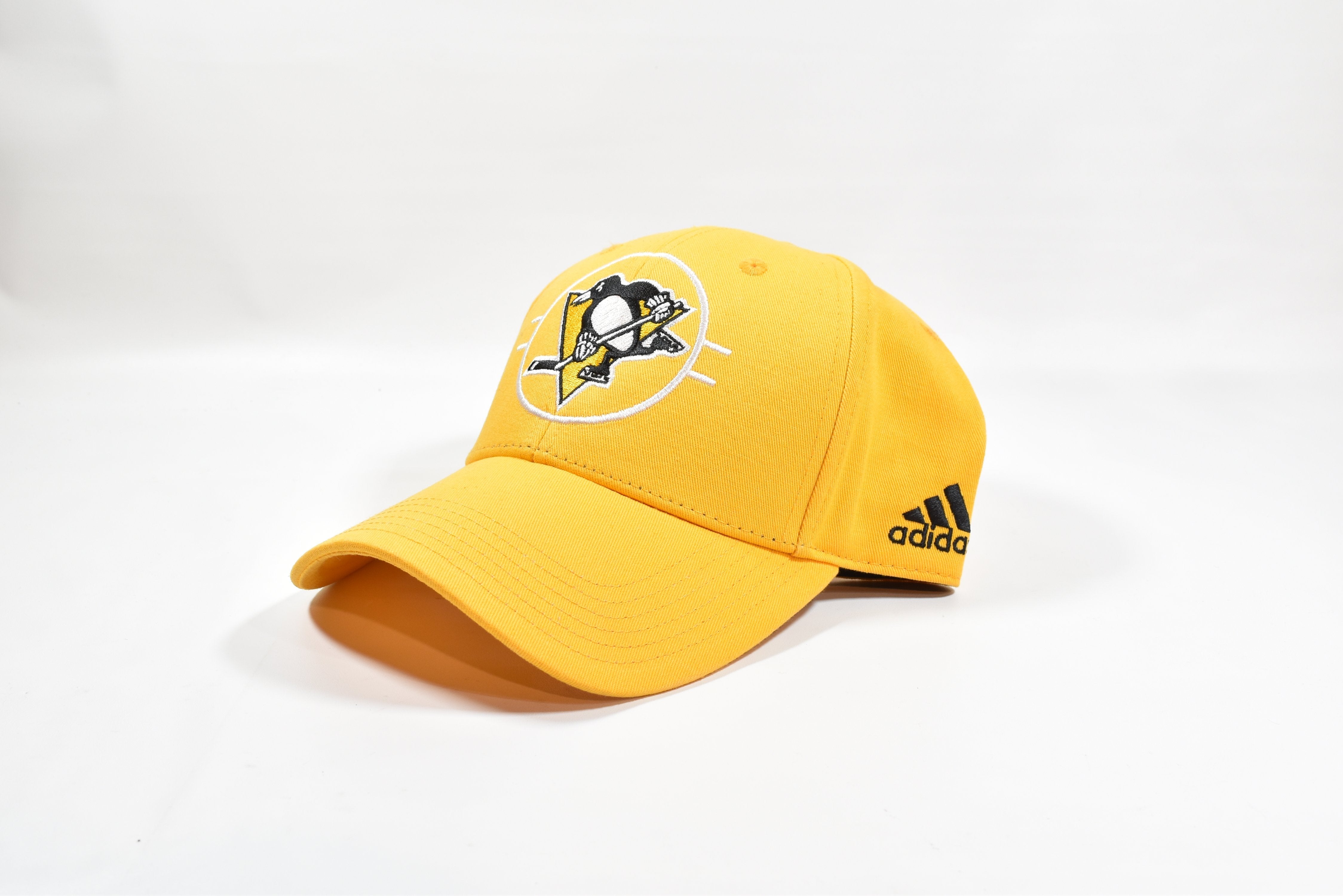 Pittsburgh penguins Mens Adidas Hat Yellow NHL Hat Adjustable Adult NEW!!!