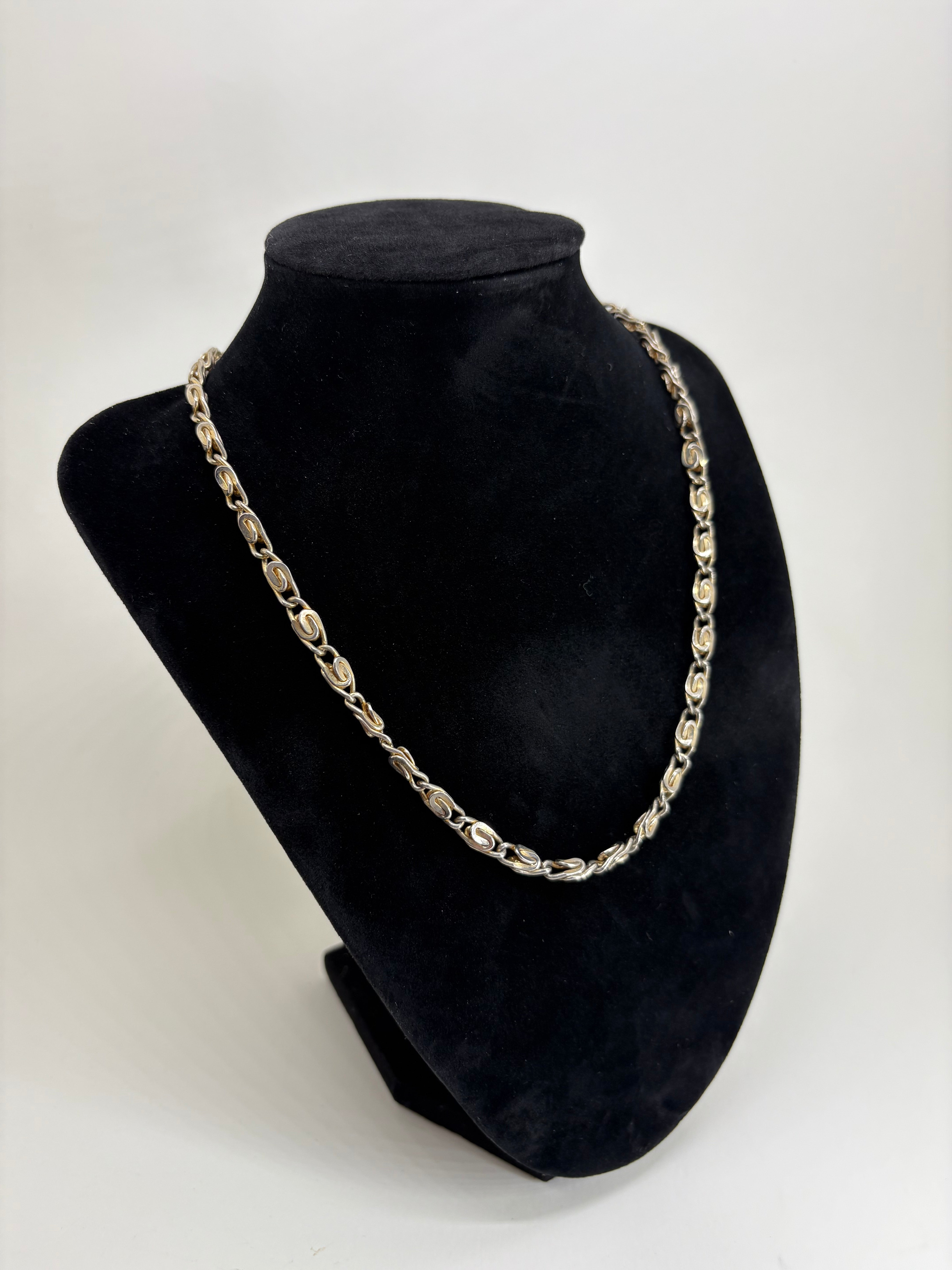 Vintage Gold Tone S-Link Chain Necklace 9"