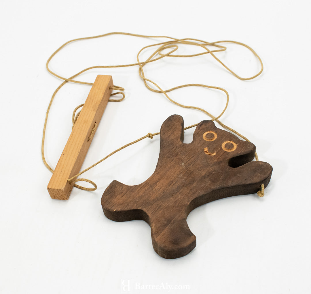 Vintage Brown Wood Bear and String Used