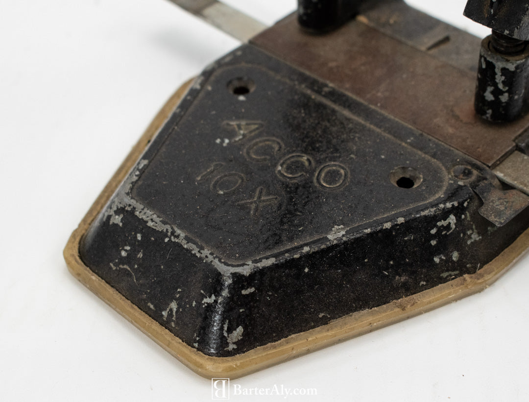 Vintage ACCO Desktop Hole Puncher/Collectible Vintage Office Supplies 2 Hole Black