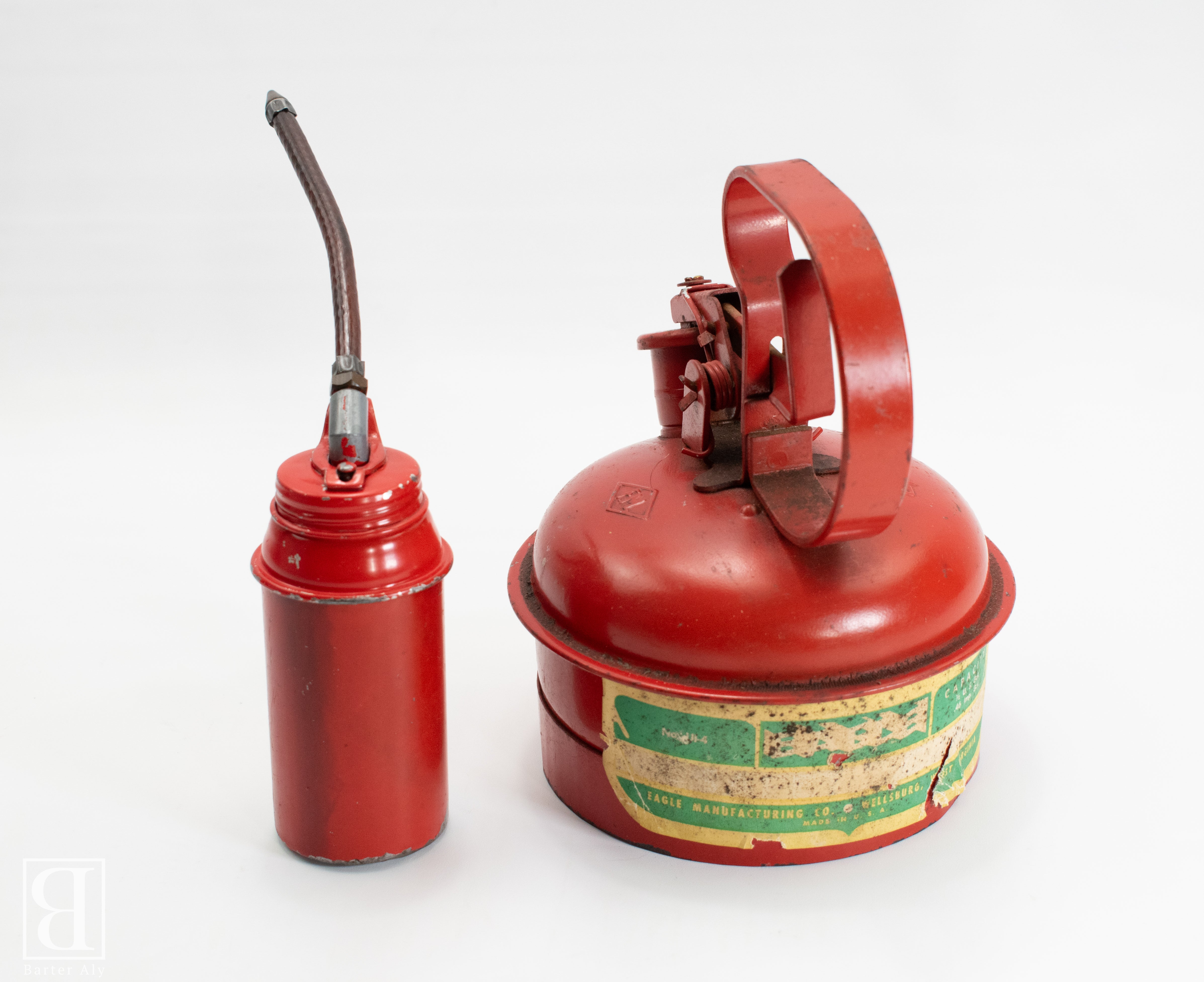 Vintage Eagle Steel Safety Gas Can 1/4 US Gallon & Mini Oil Pump Can Red