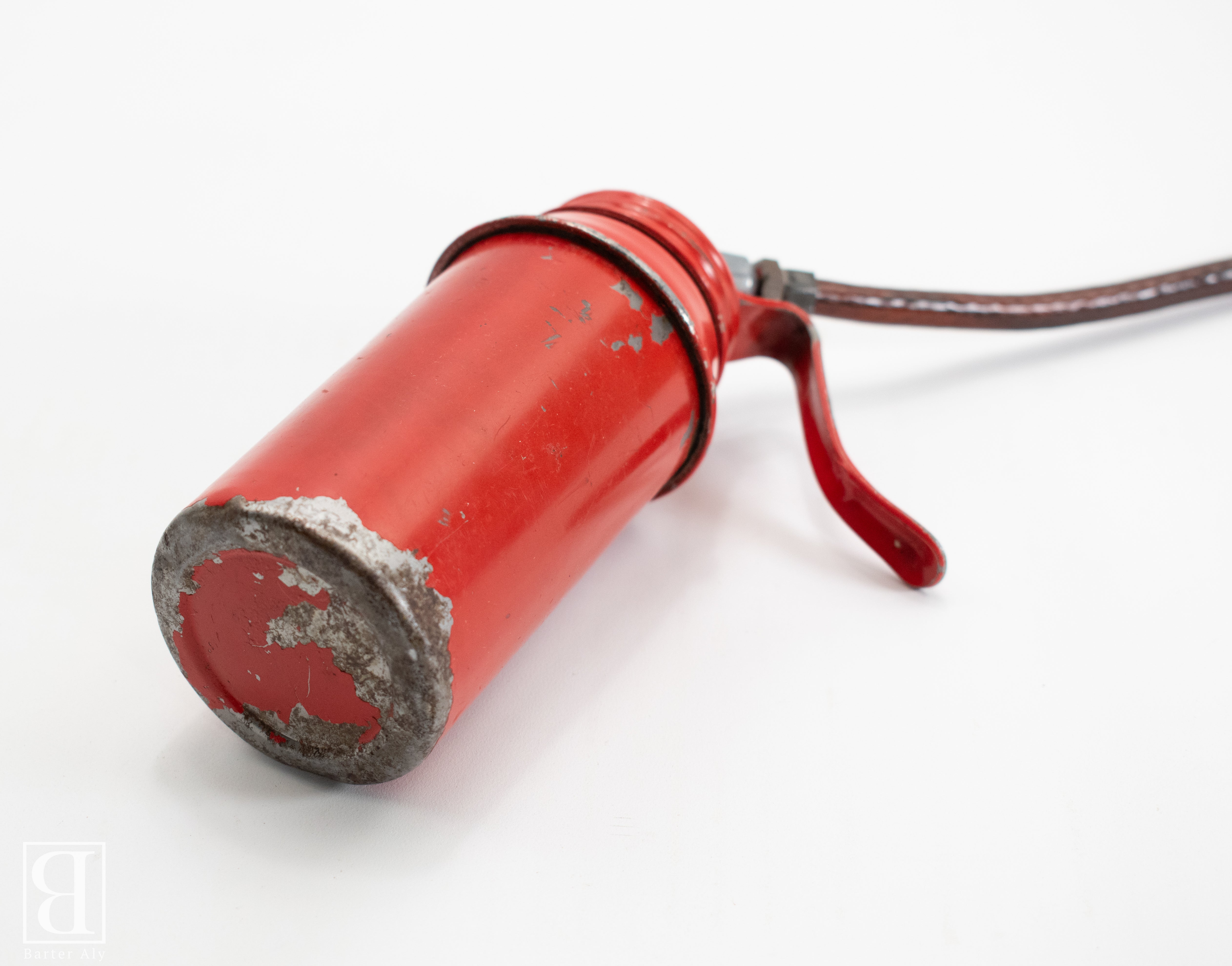 Vintage Eagle Steel Safety Gas Can 1/4 US Gallon & Mini Oil Pump Can Red