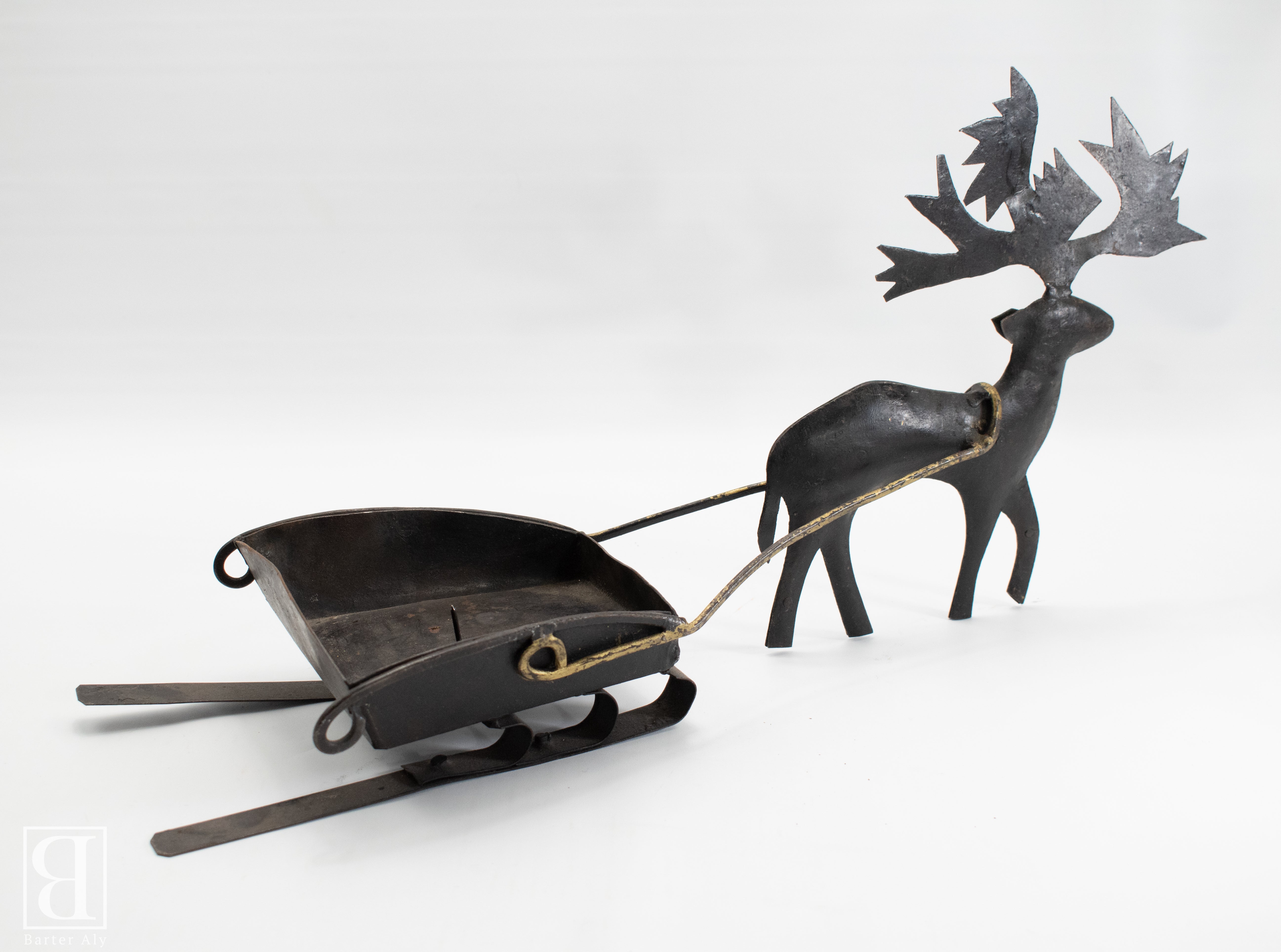 Reindeer Sleigh Candle Holder Large Metal 19 inch length used