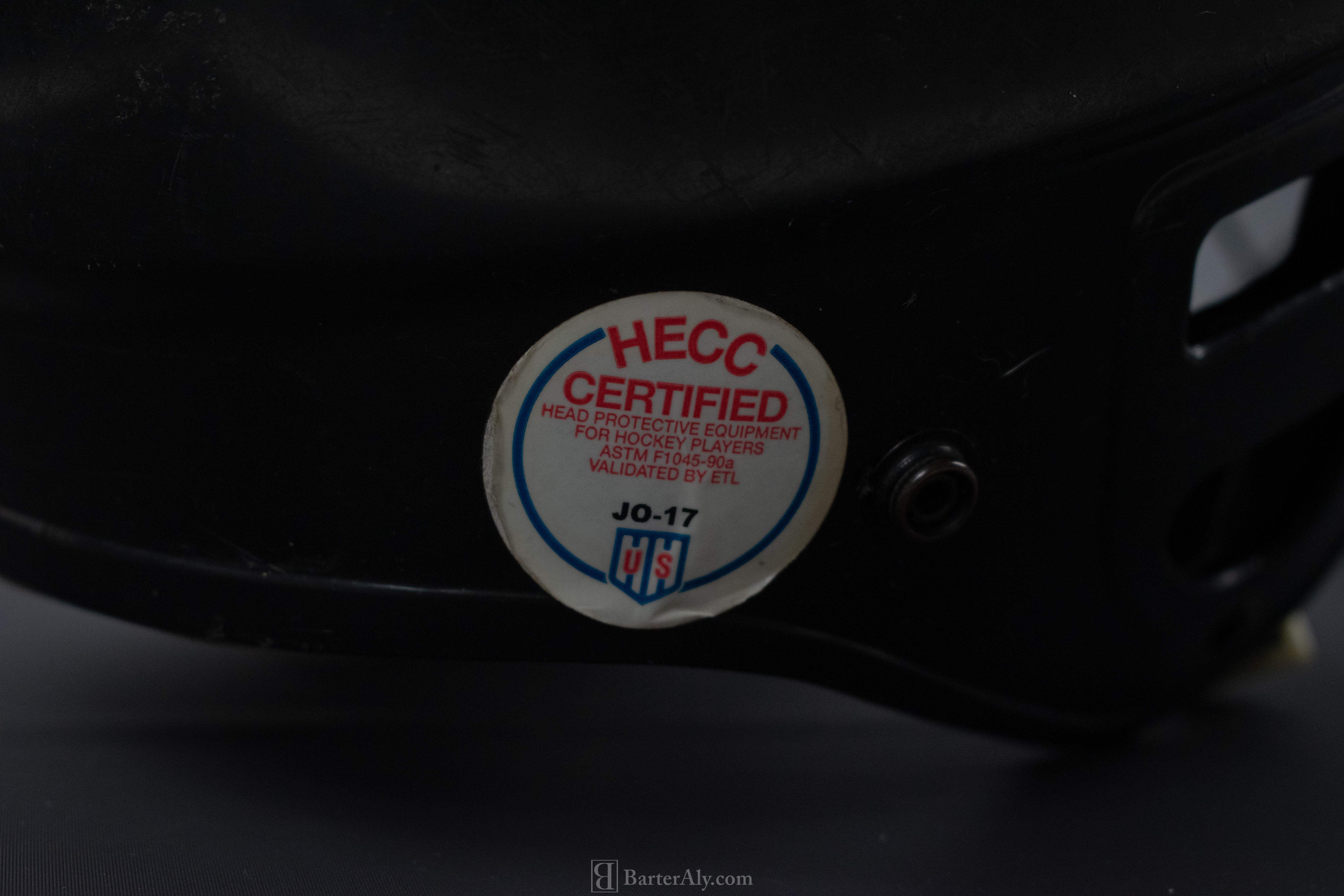 Hockey Helmet 395 Jr 6 1/2 - 7 1/4 Black Hockey Helmet Size 55-62