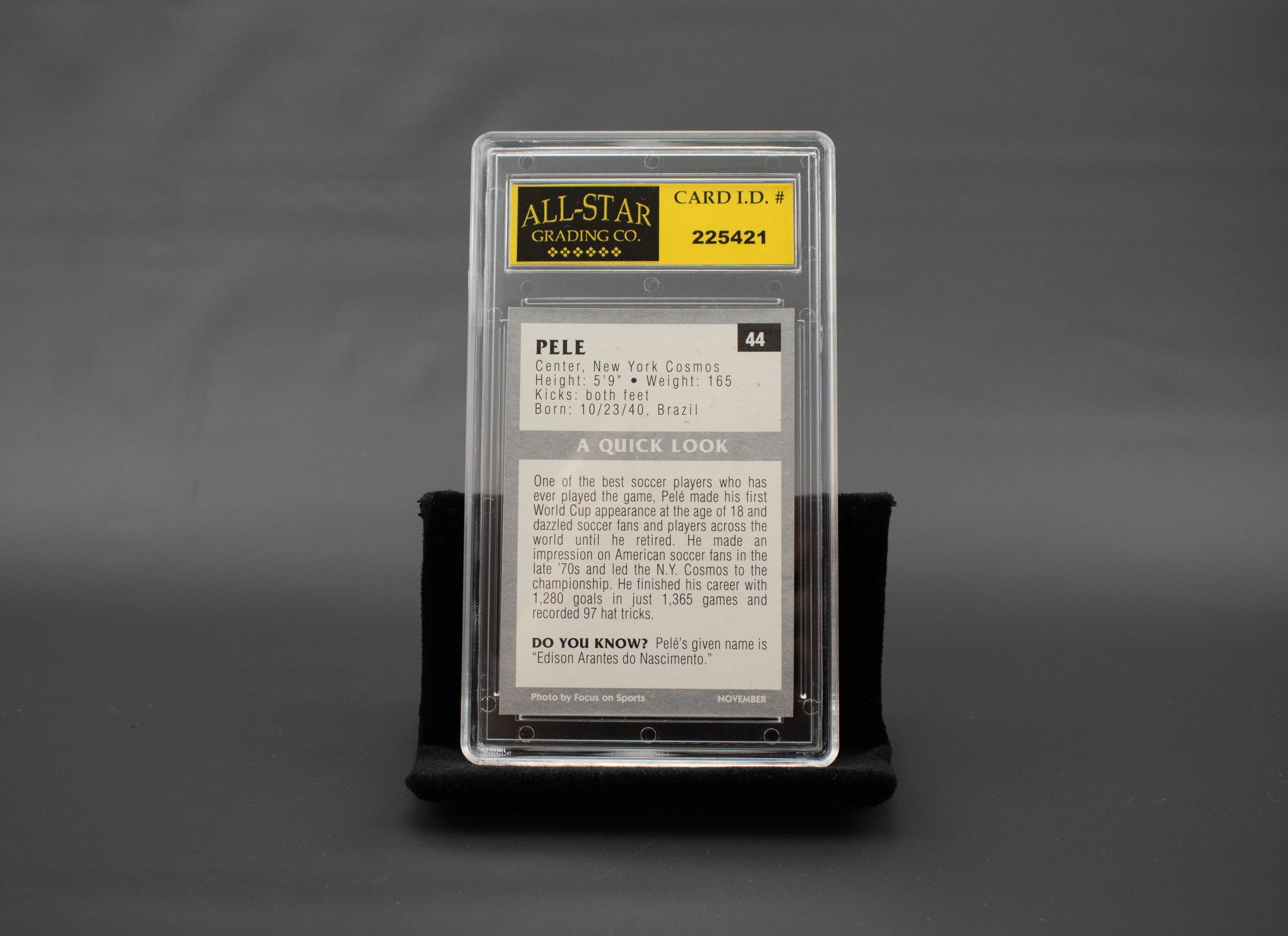 PELE Soccer Card #44 GRADED 9 Nov 1991 TUFF STUFF Jr