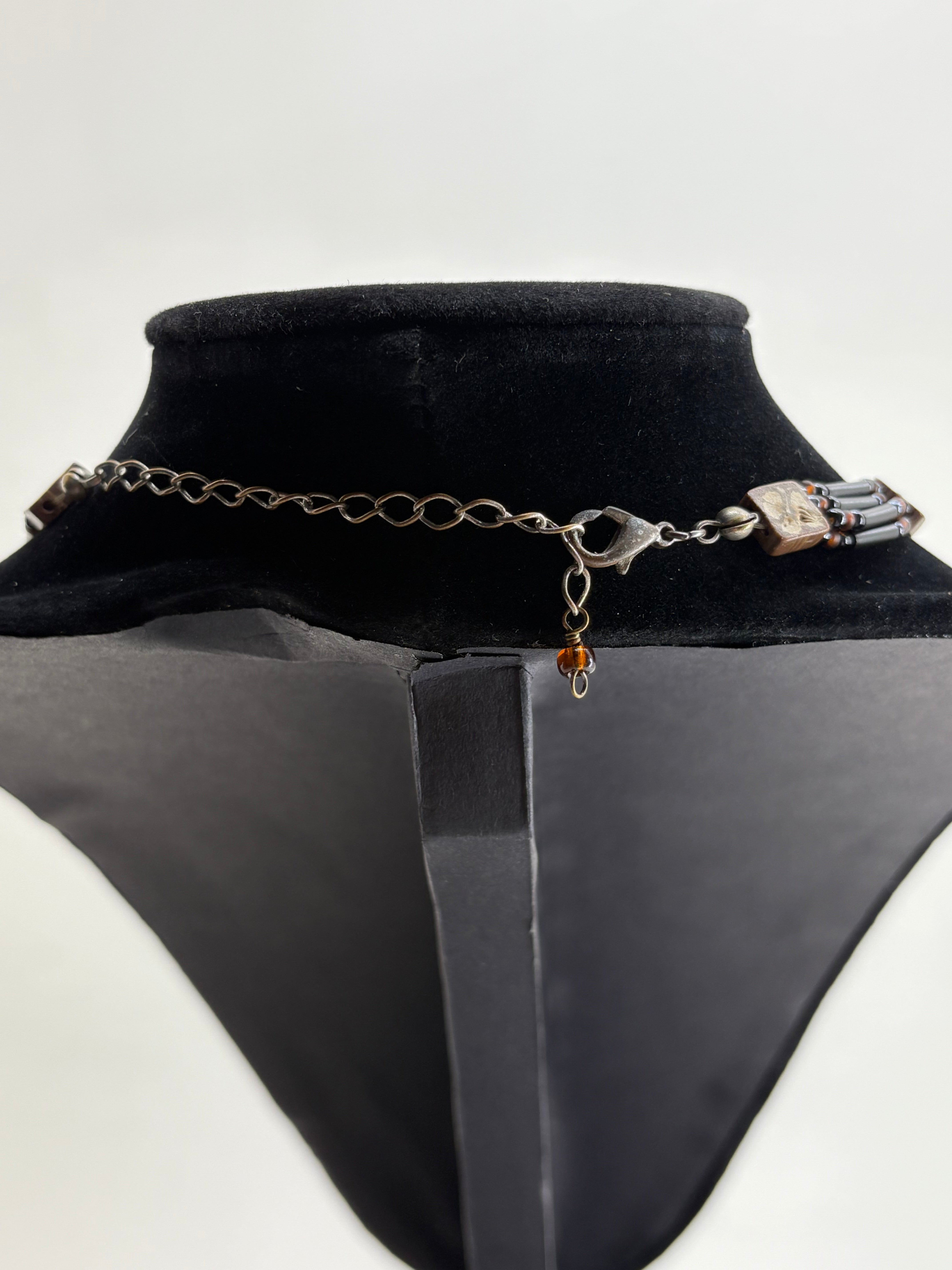 Boho Wooden Beaded Necklace with Hibiscus Flowers 6.5"