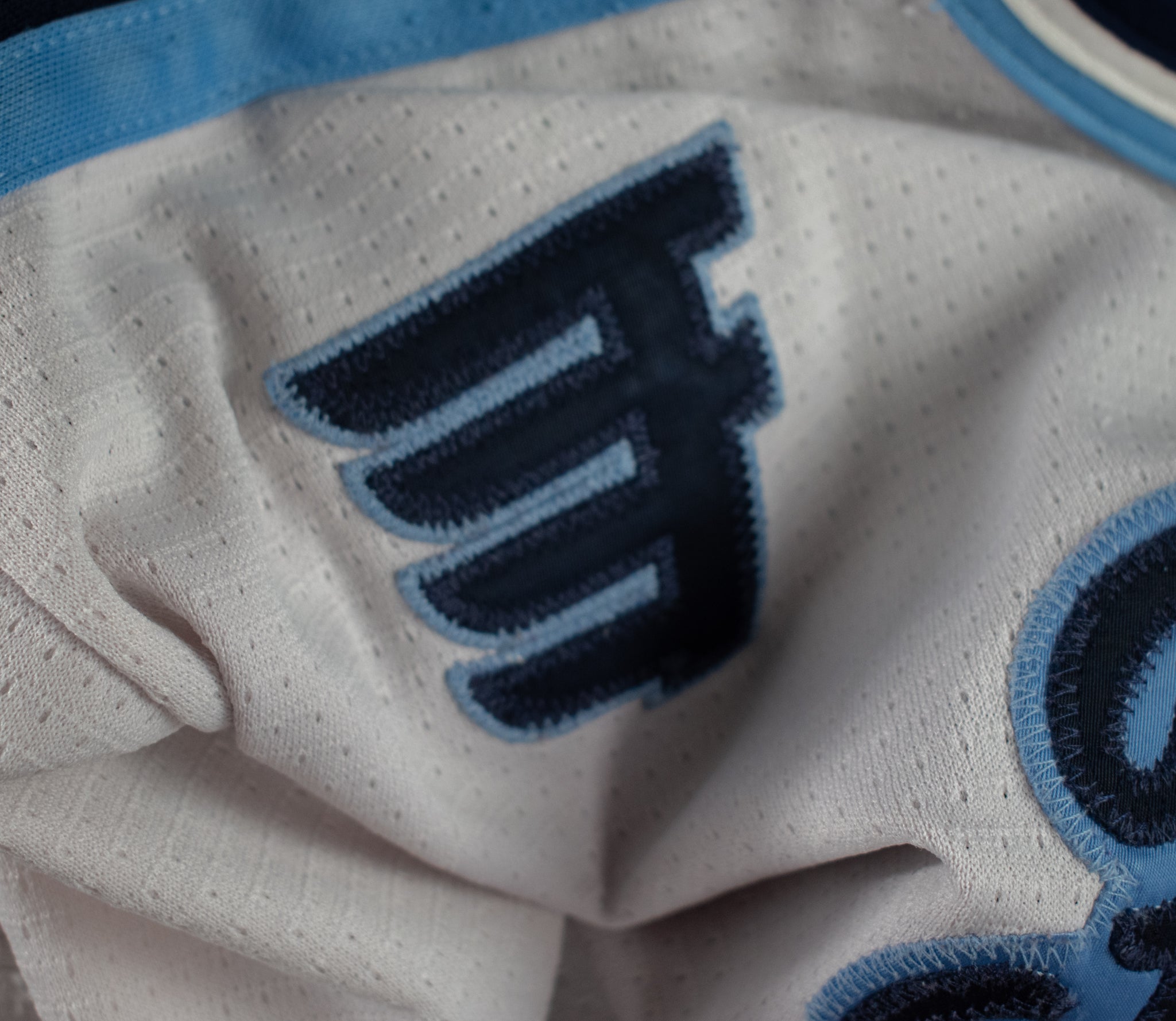 Flyers Hockey Jersey White Blue Medium HW Bauer Used Vintage Hockey Jersey