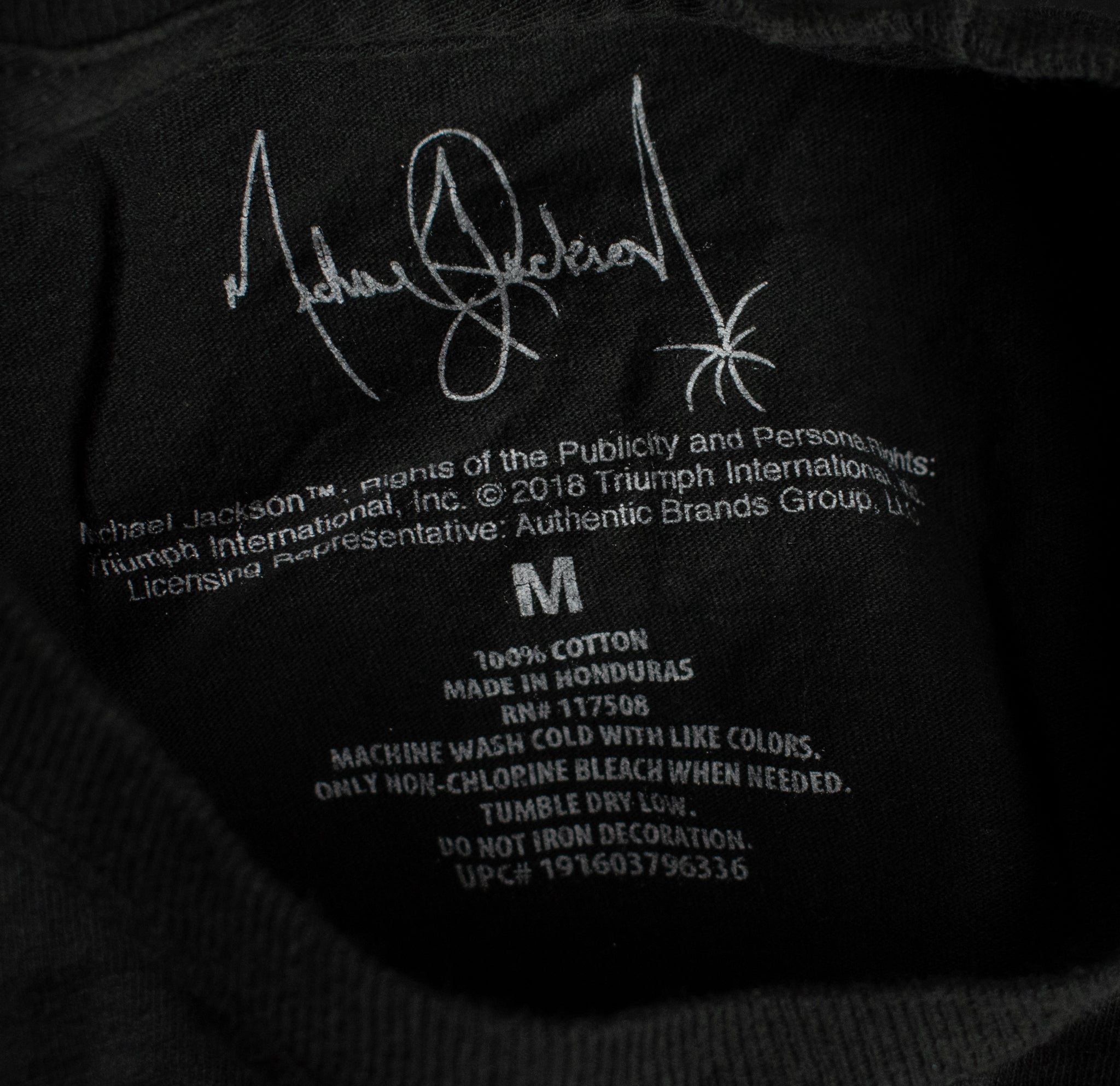 Micheal Jackson Authentic TM Tee Medium T-Shirt Black 2018 Mens Adult Short Sleeve