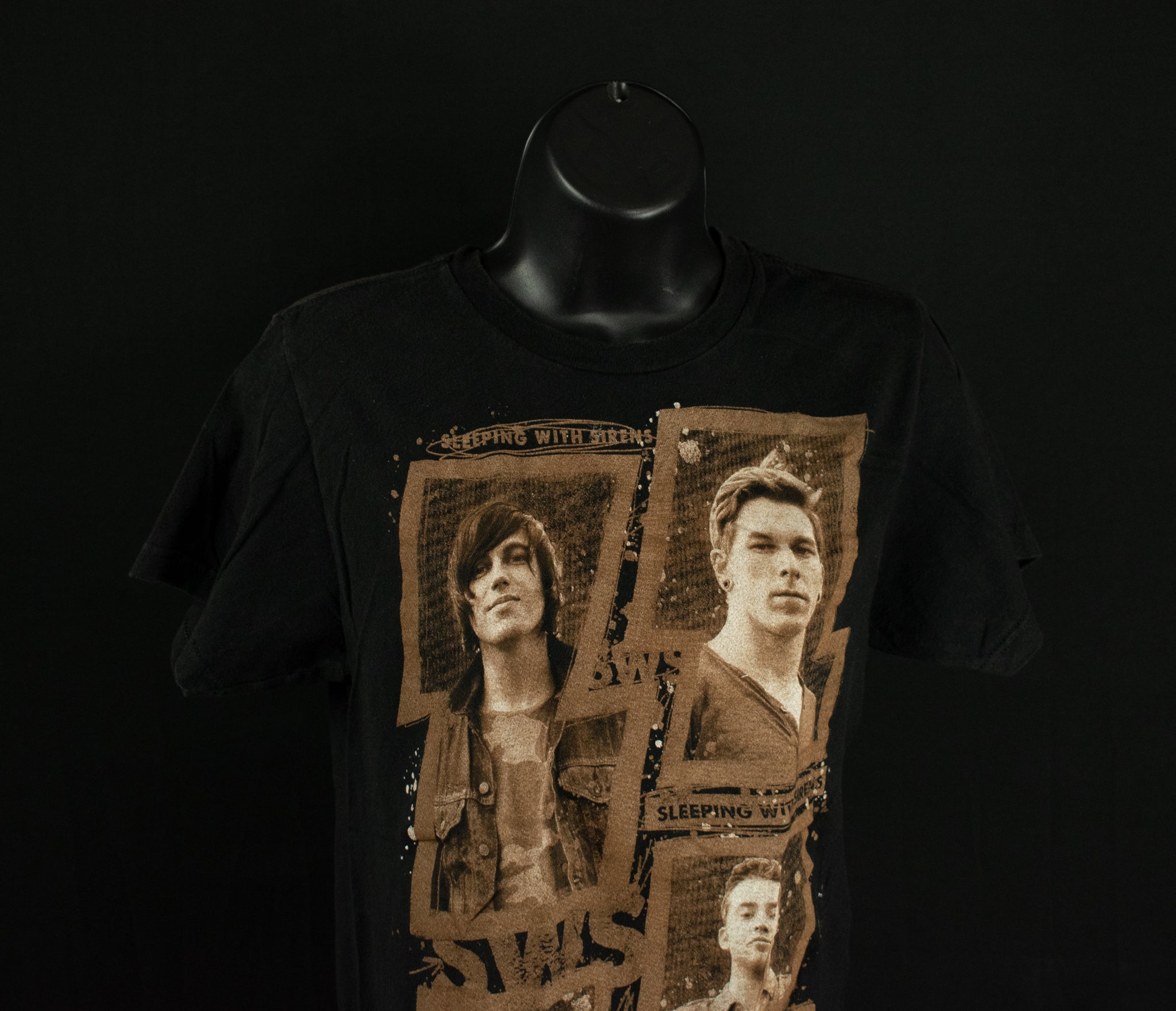 Sleeping with Sirens Vintage Rock Band Black T-Shirt X-Small Female Black Shirt READ