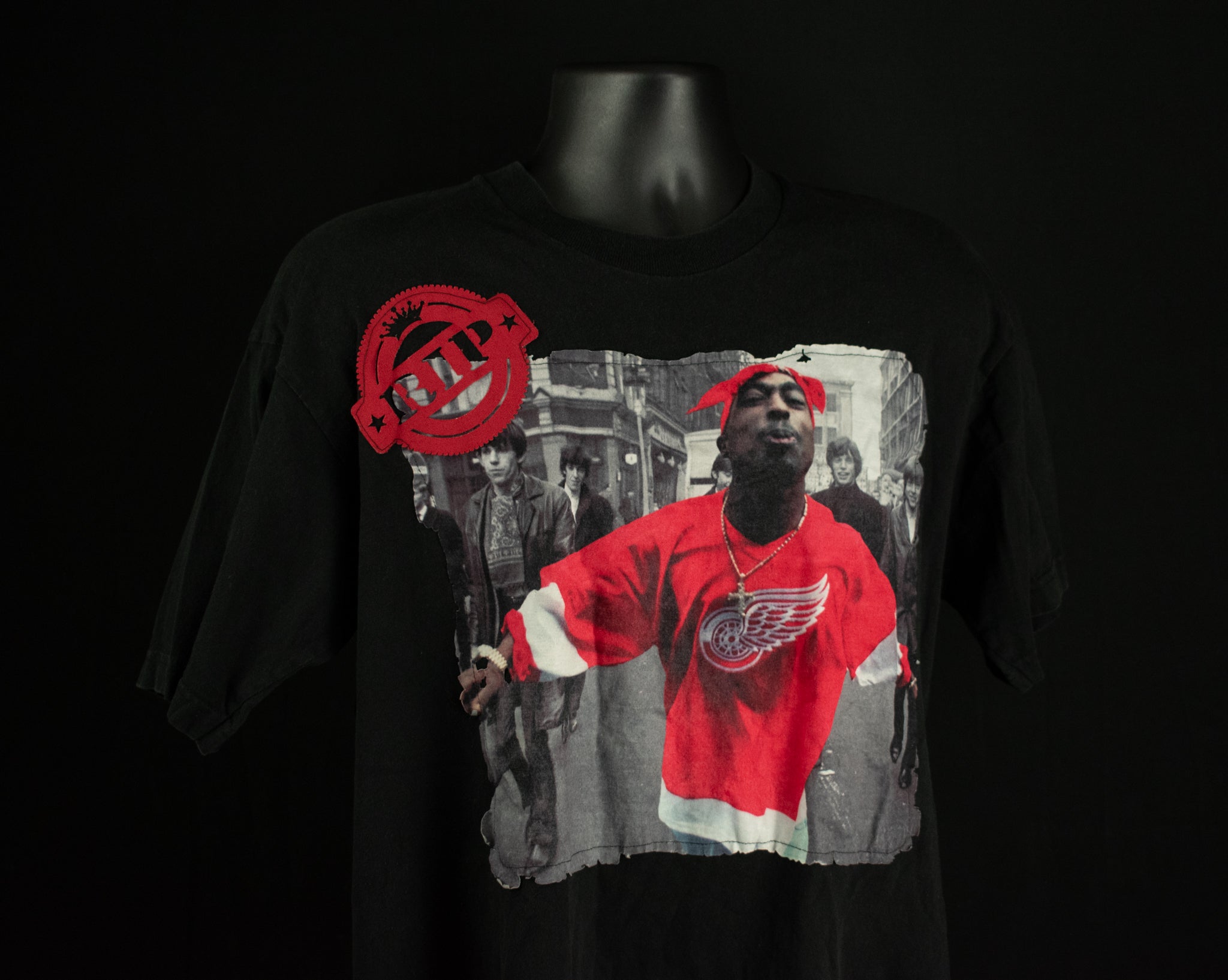 2 Pac Mens Vintage T-Shirt X-Large Adult 5 Pro Athletic 100% Cotton Shirt Detroit Red Wings