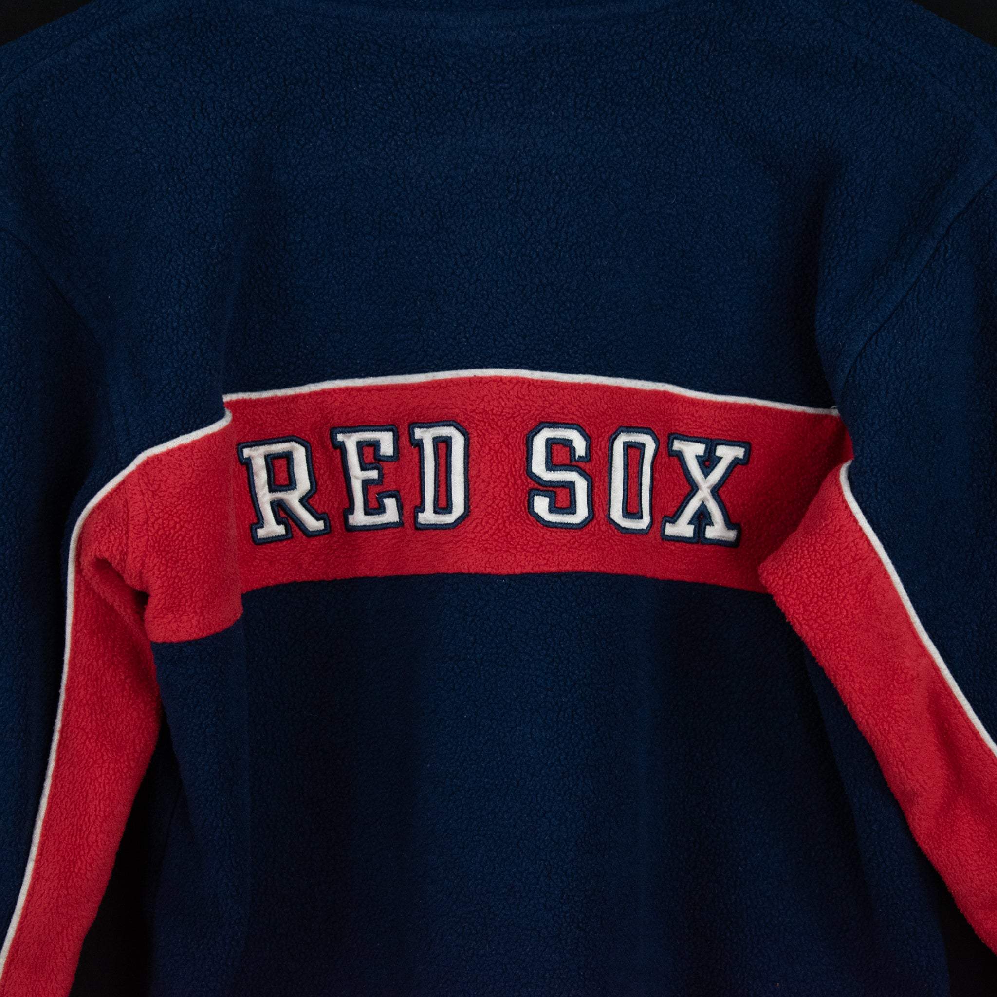 Boston Red Sox Medium Nike MLB Baseball Kids Pullover Sweater Size 12-14 Used