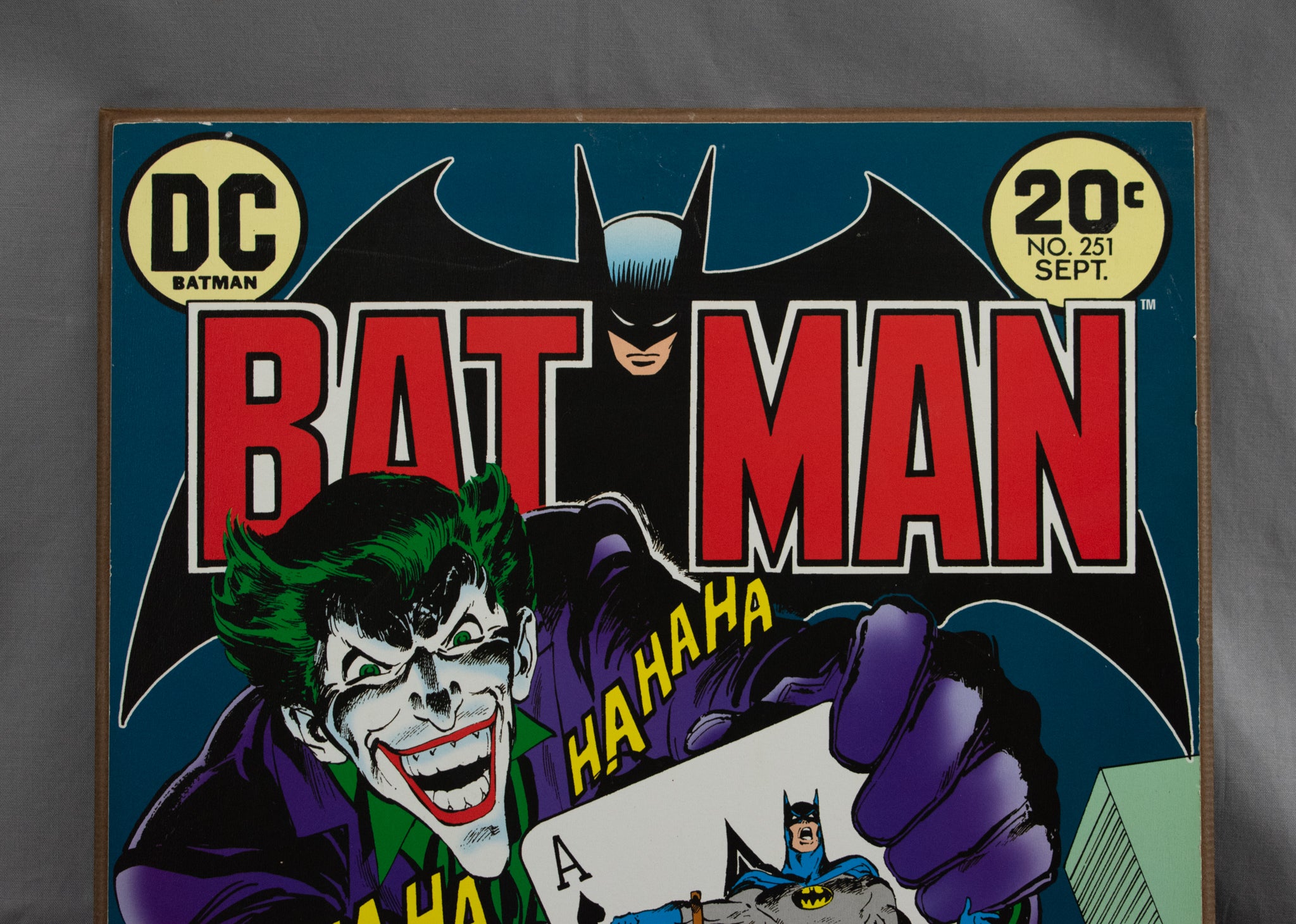 Batman Art Cover Wood Plaque Home Decorative 13x19 The Joker