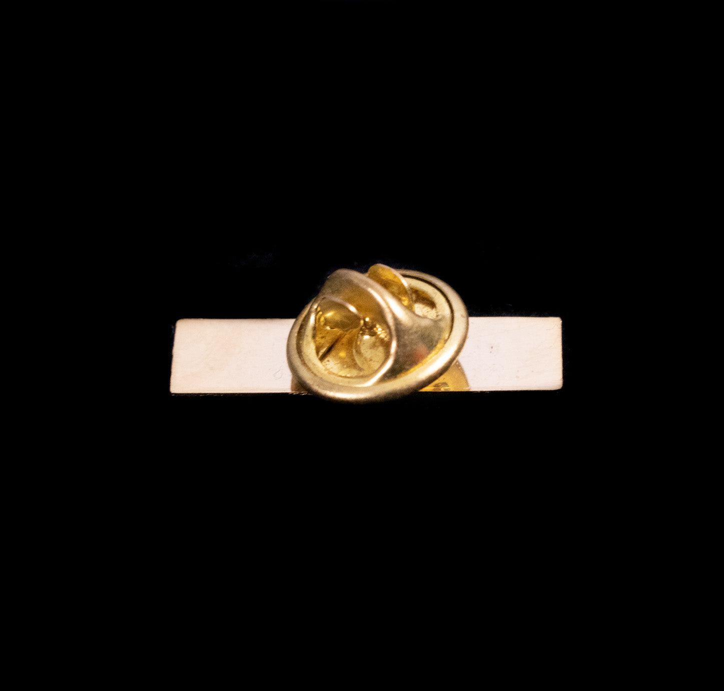 A1 C 7% Pin Used Button Pin Silver Metal Vintage Button Pin