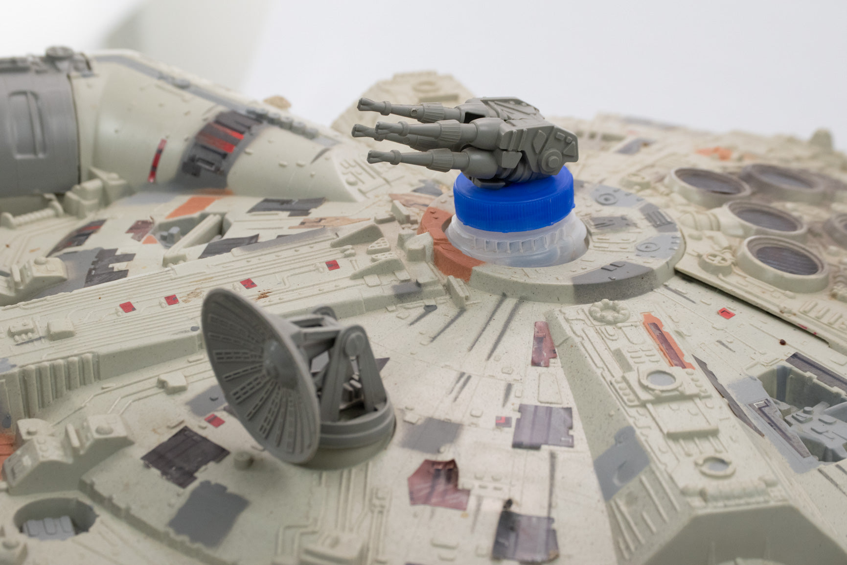 Star Wars Electronic Millennium Falcon 1995 Kenner Power of the Force Orange Used