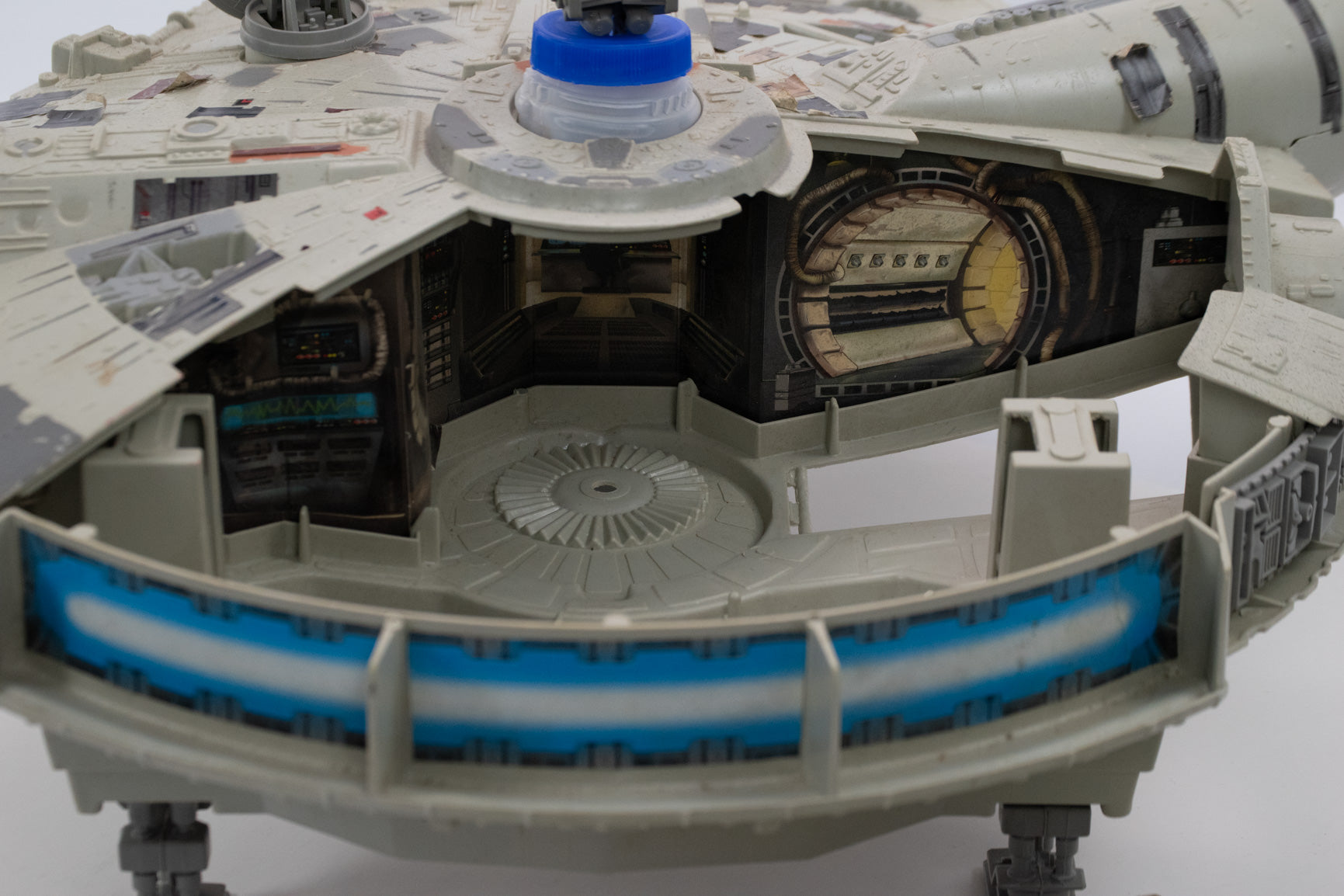 Star Wars Electronic Millennium Falcon 1995 Kenner Power of the Force Orange Used