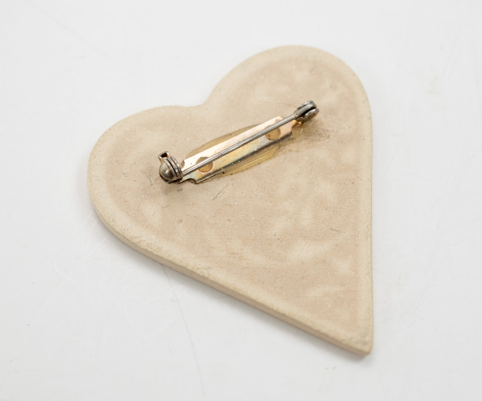 Heart Brooch Pin Used 2 inch Vintage collectible pin