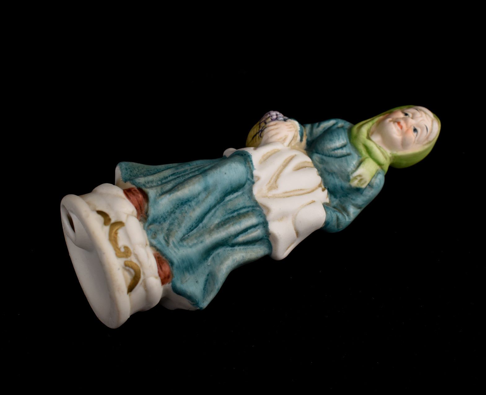 Ceramic Figure Grandma Old Lady 7 inch Figure Used Vintage 1970