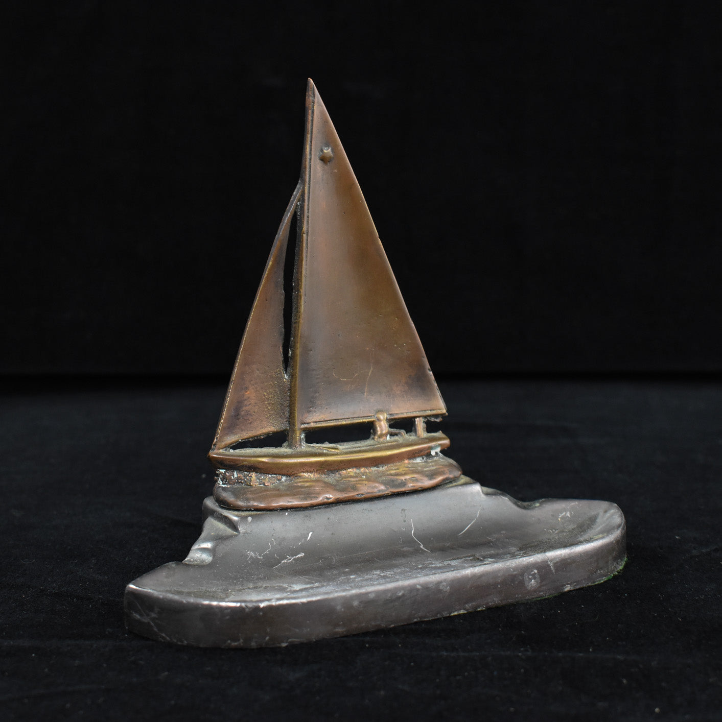 Brass Sail Boat Desk Decor Paperweight Tray Used 6x3inch