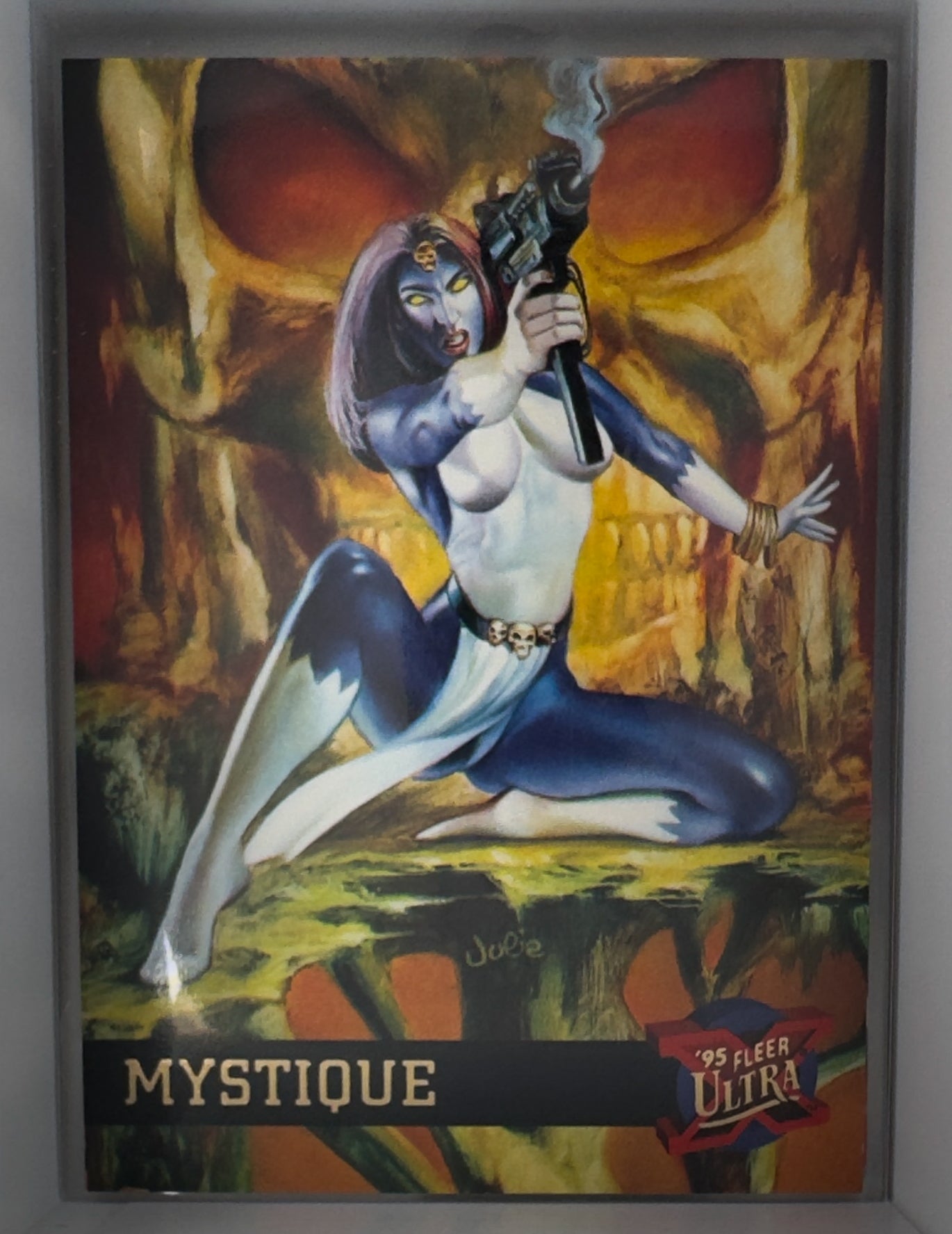 Marvel Fleer Ultra 1995 X-Men Card No.33 Mystique Marvel Comics