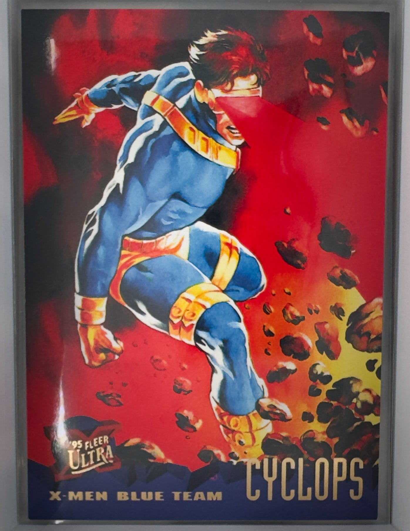Marvel Fleer Ultra 1995 X-Men Card No.95 Cyclops Blue Team 