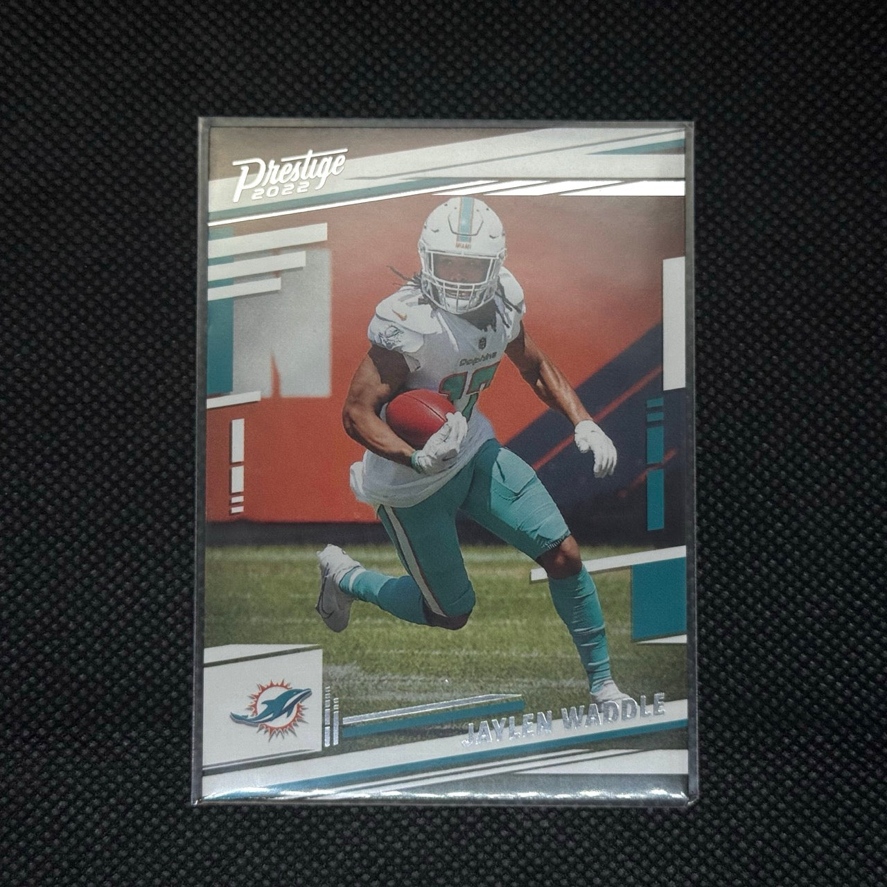 Jaylen Waddle Dolphins 2022 Prestige Football Card No.182