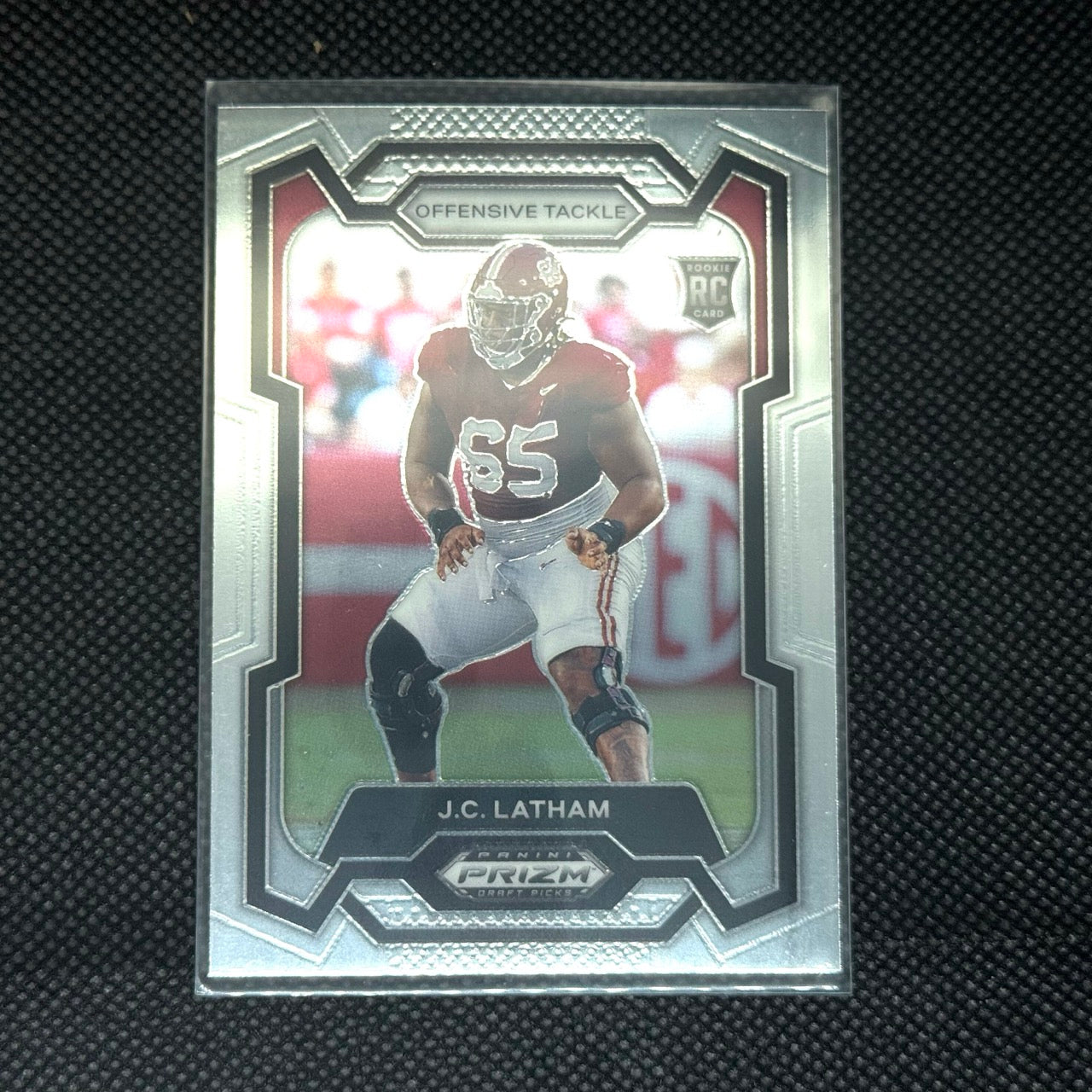 JC Latham Panini Prizm Draft Picks 2024 Card NO.135