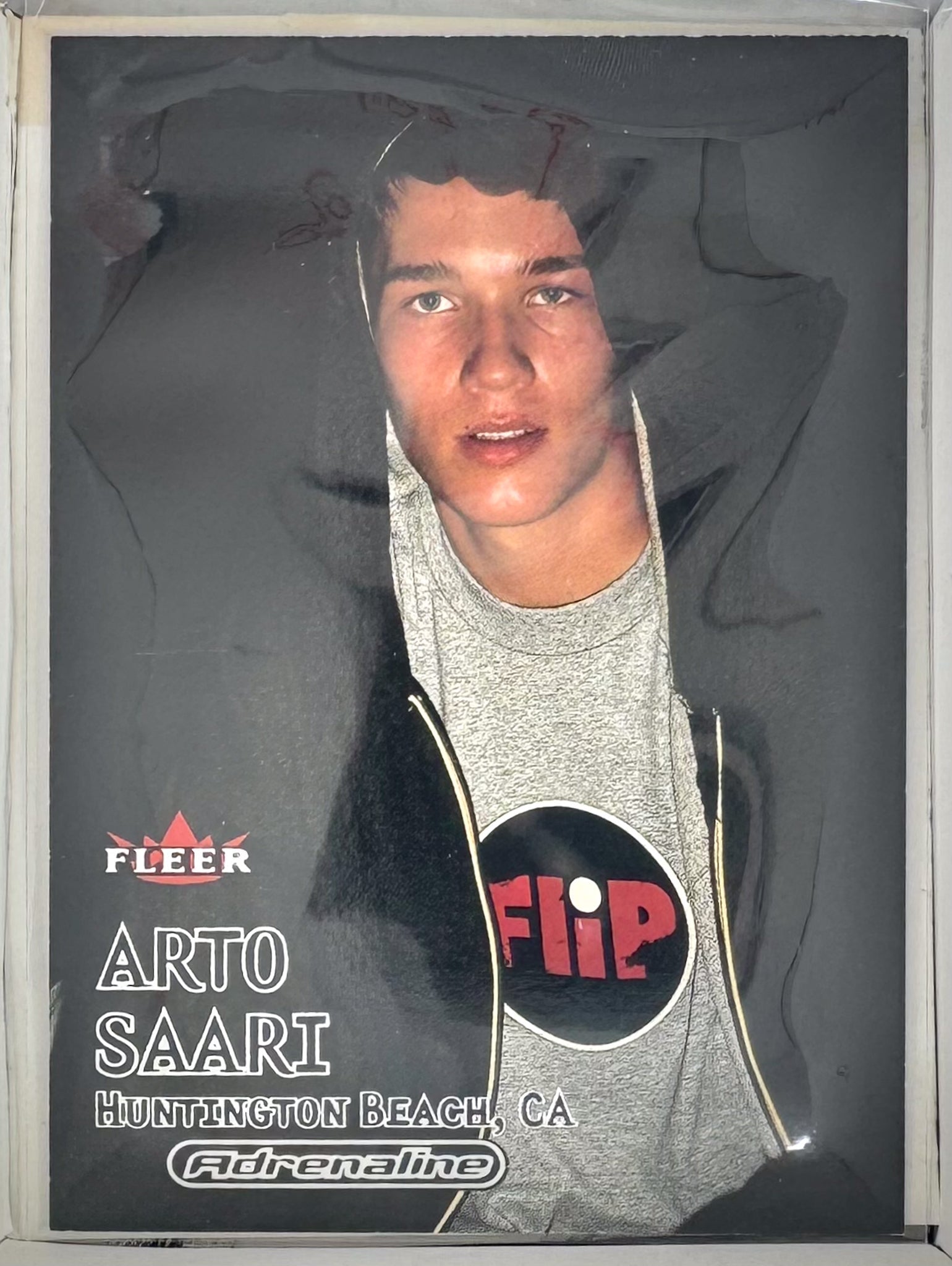 Adrenaline Fleer 2000 Action Sports Card No.14 Arto Saari Skateboarding